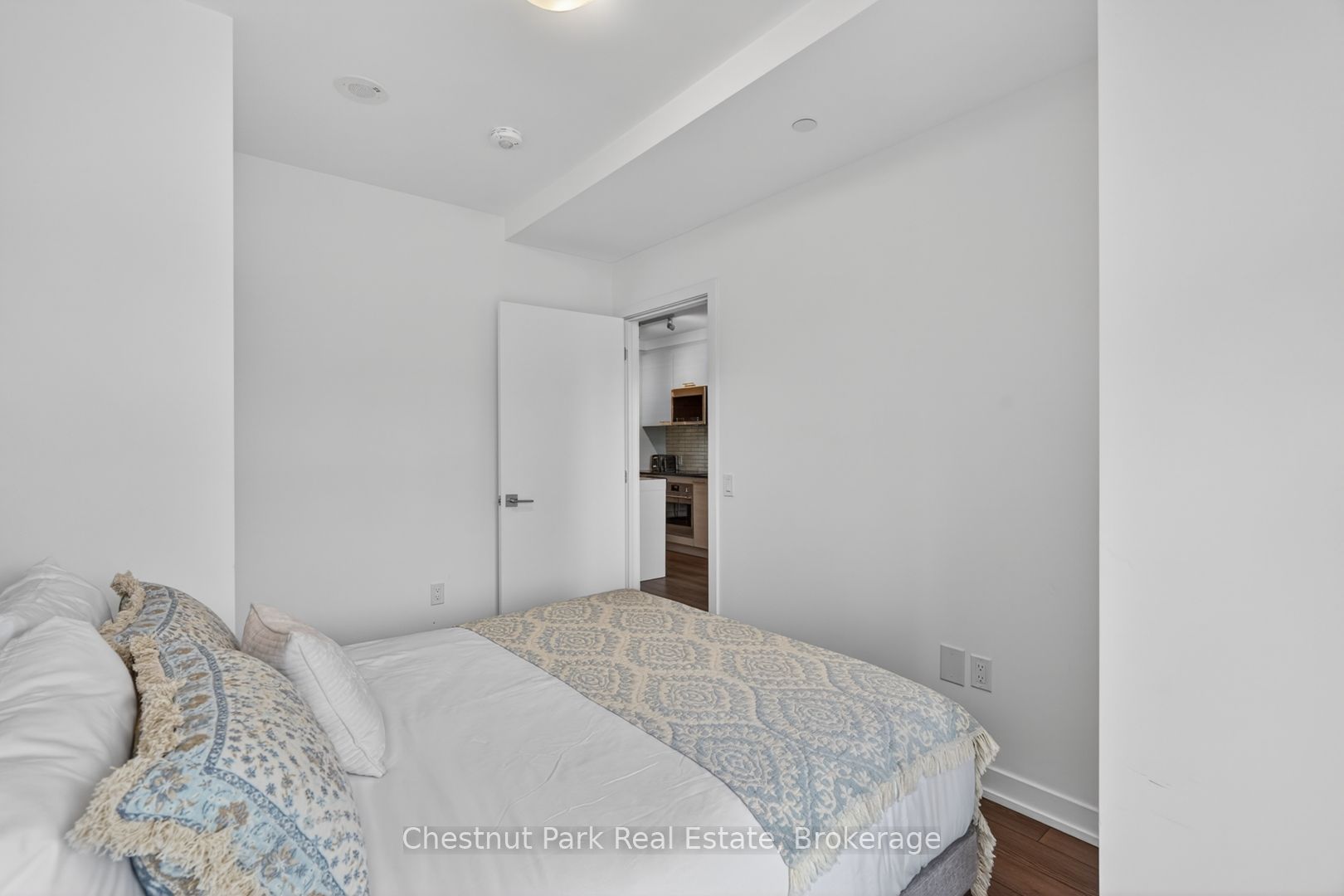 120 Carrick Trail 210 Property Photo 21