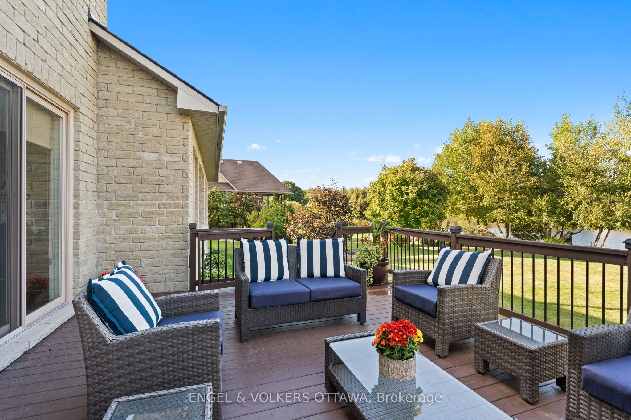 6808 Suncrest Drive Property Photo 40
