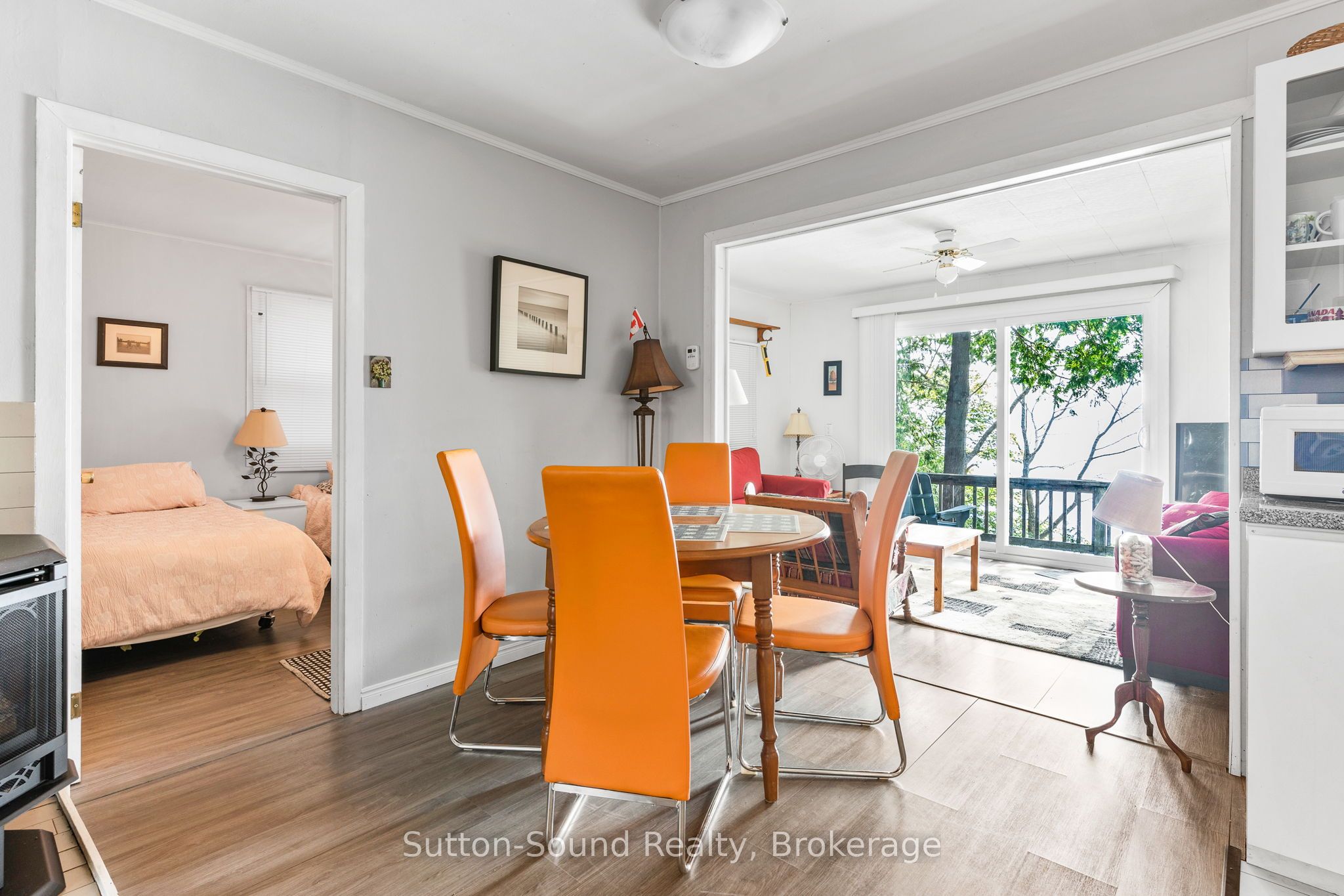 606 Mallory Beach Road Property Photo 16