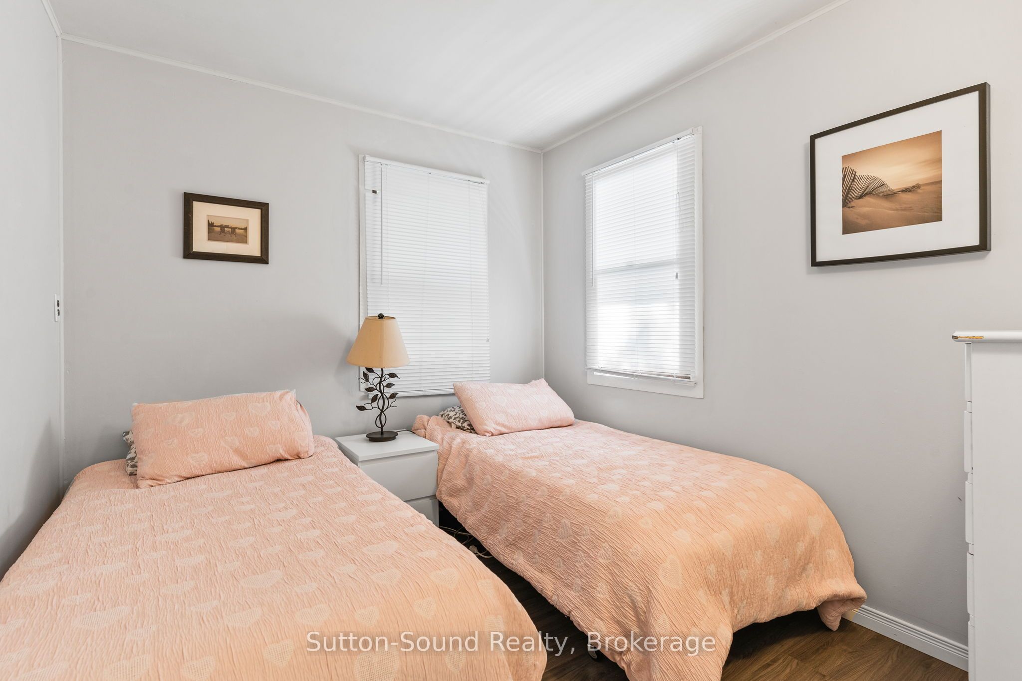606 Mallory Beach Road Property Photo 23