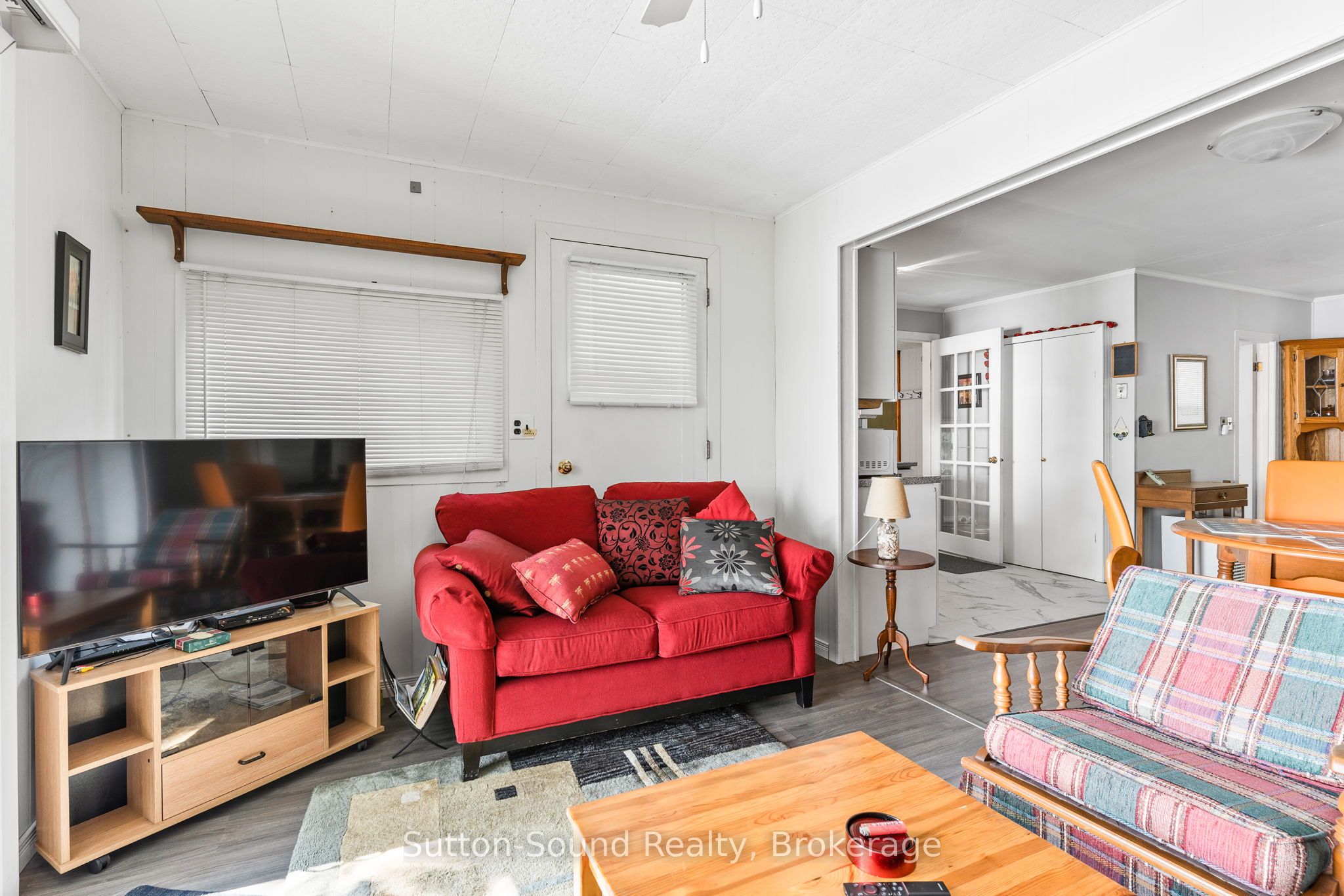 606 Mallory Beach Road Property Photo 25