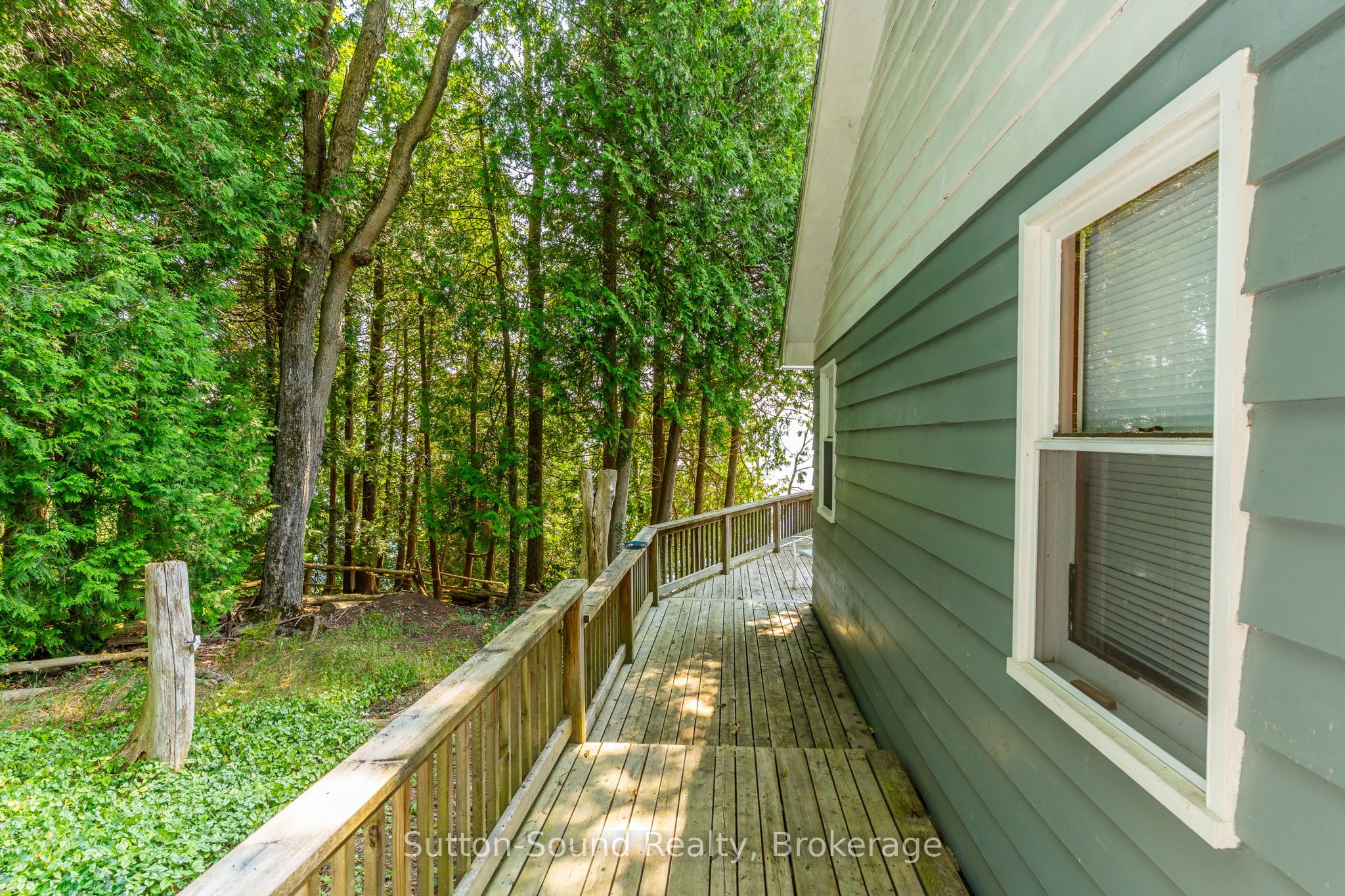 606 Mallory Beach Road Property Photo 32