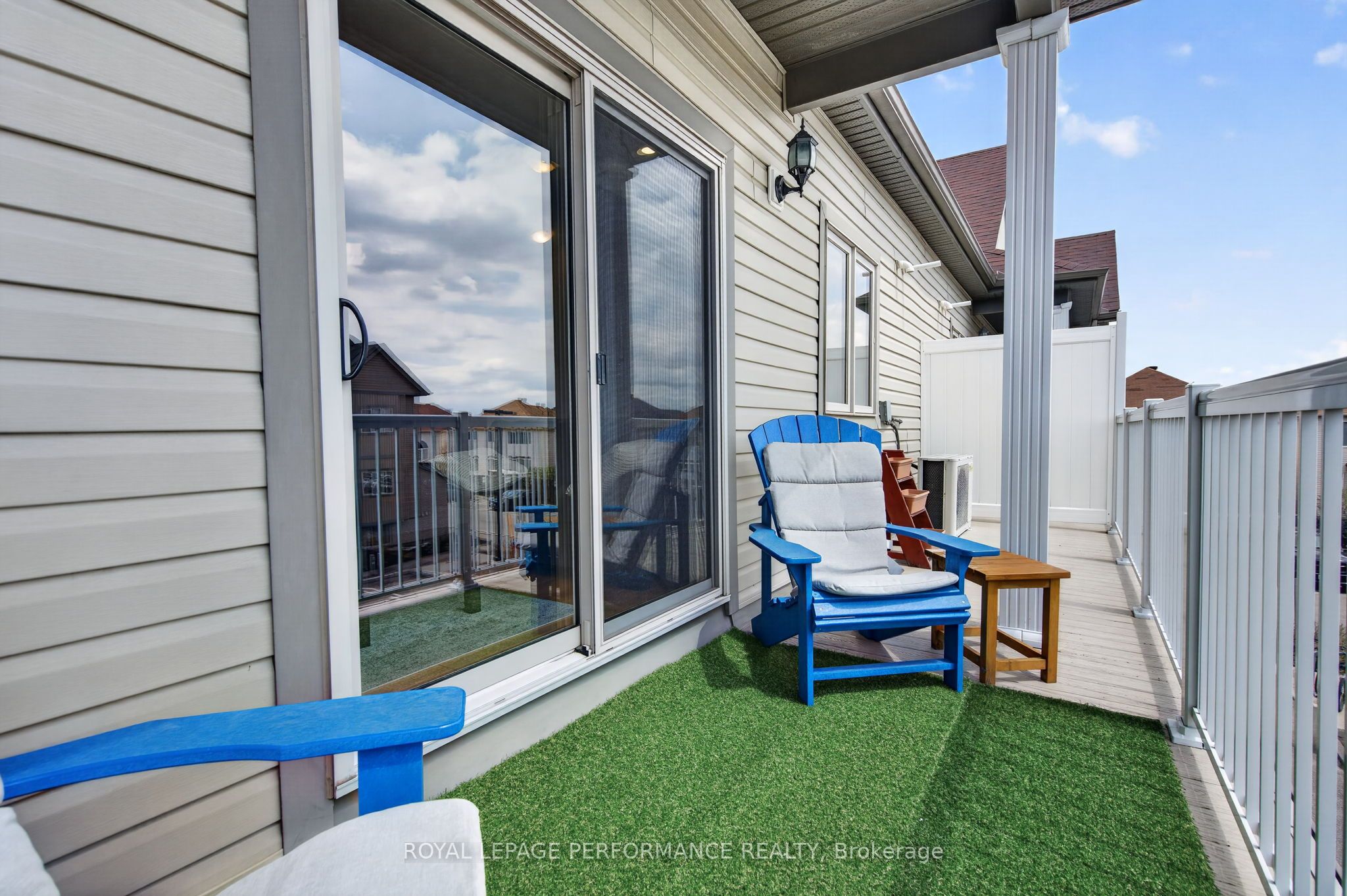 104 Sternes Private Property Photo 24