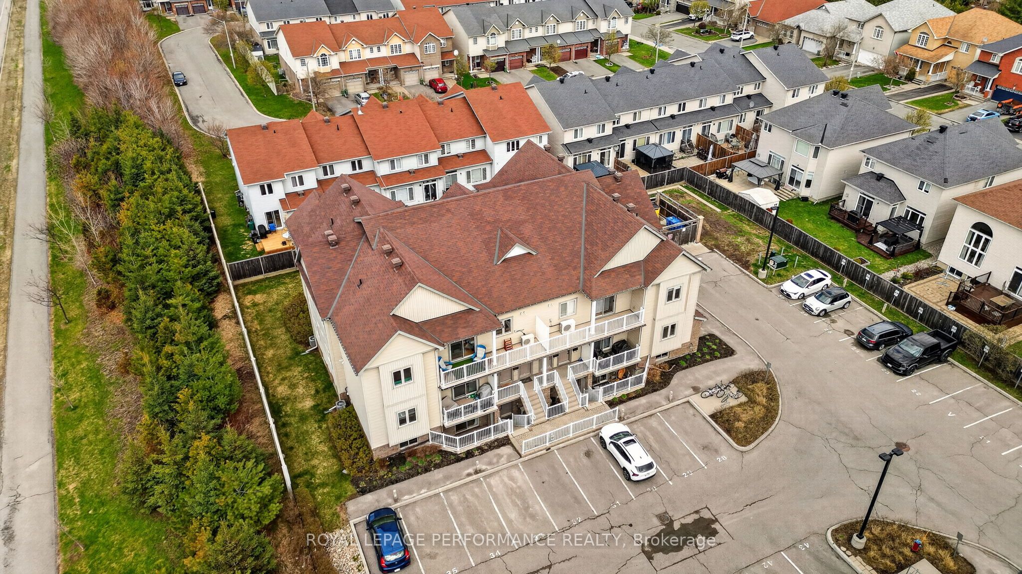 104 Sternes Private Property Photo 27