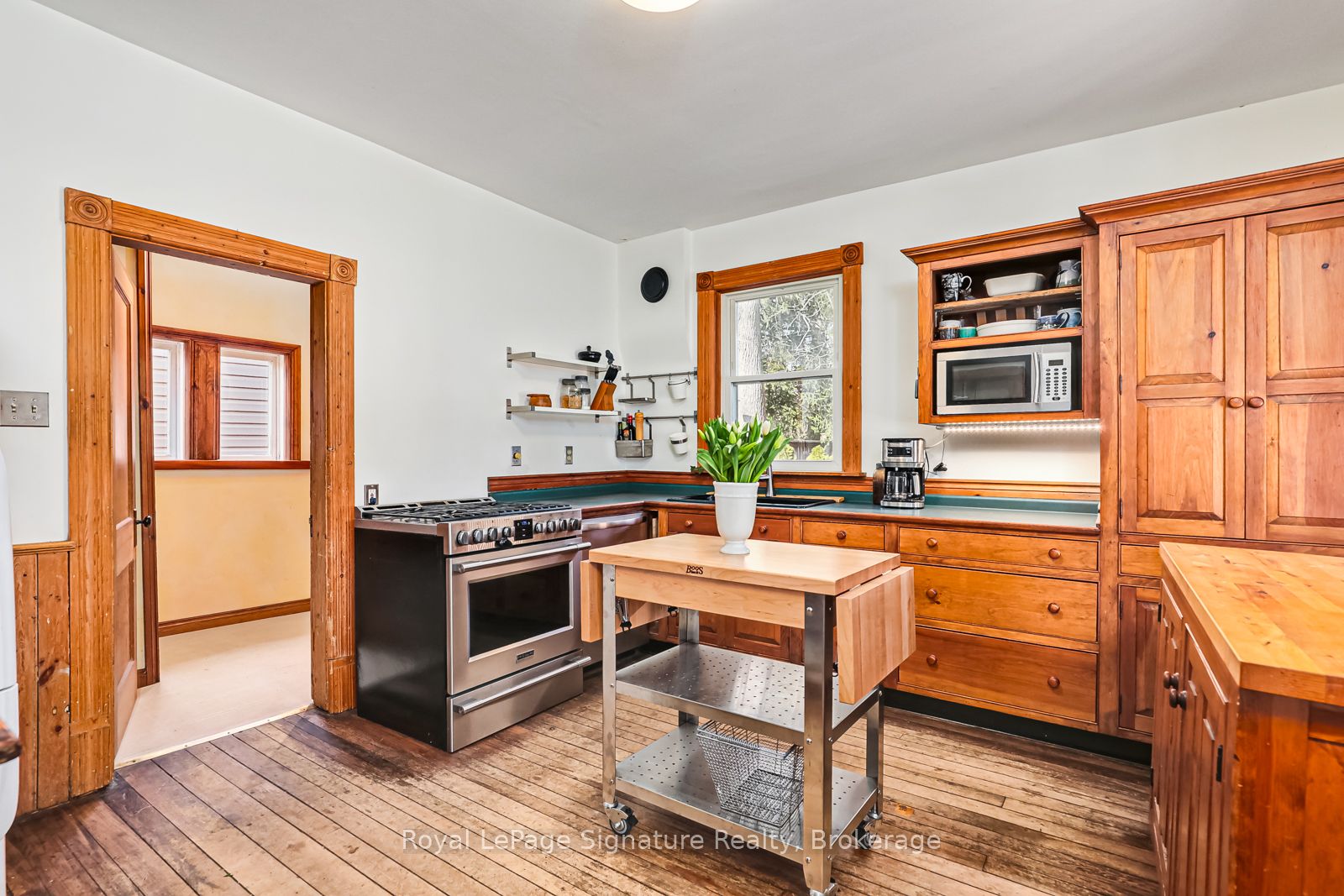 155 Clark Street Property Photo 8