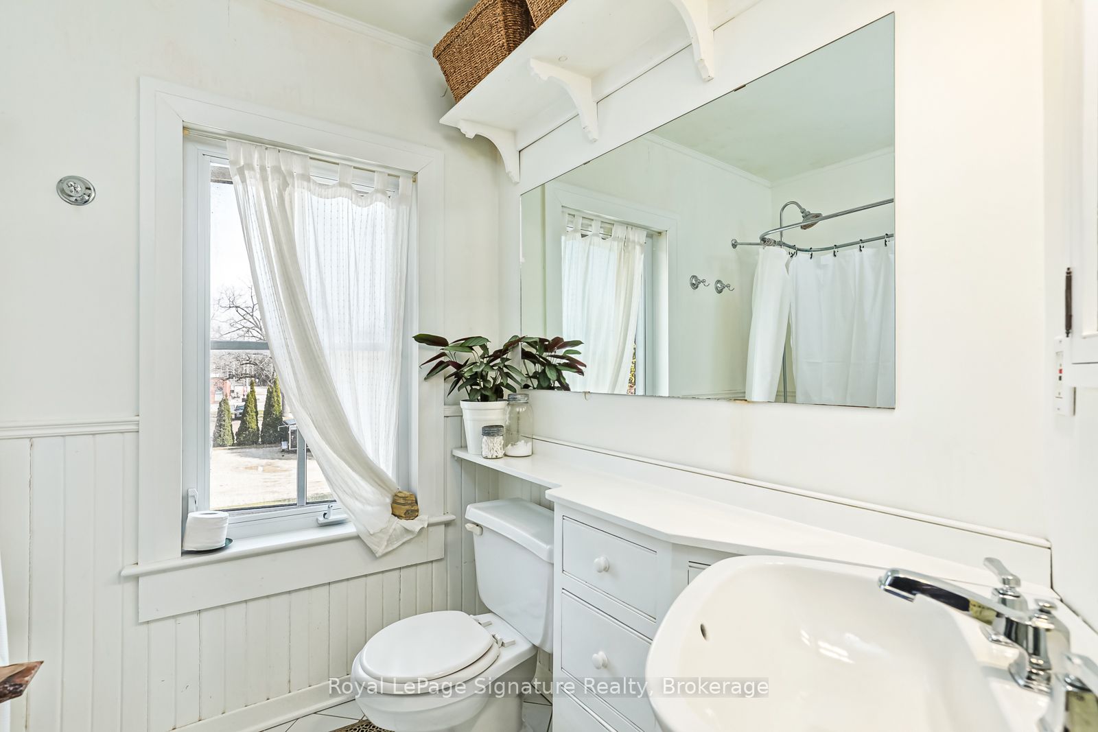 155 Clark Street Property Photo 17
