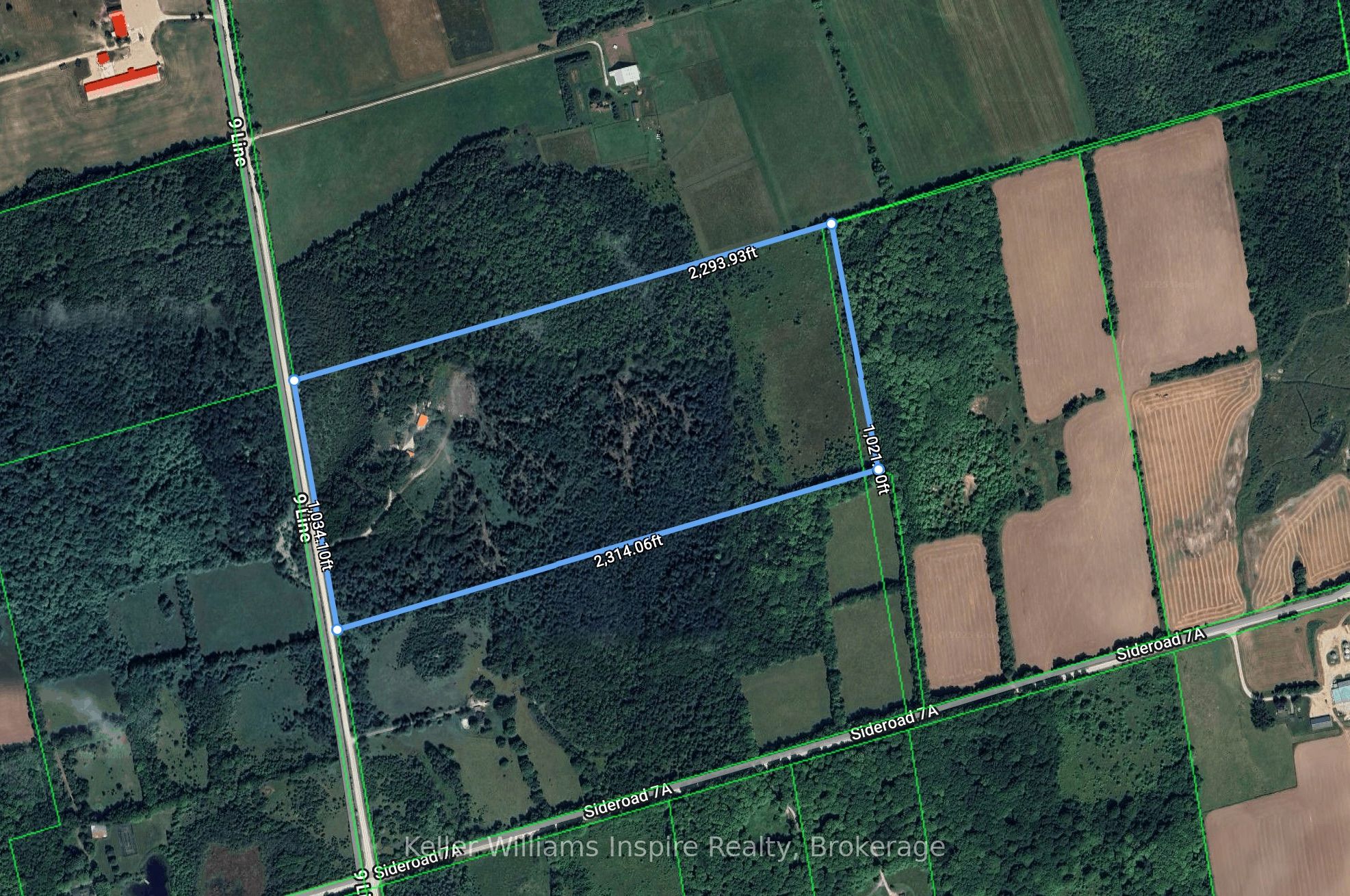 135431 9th Line Property Photo 1