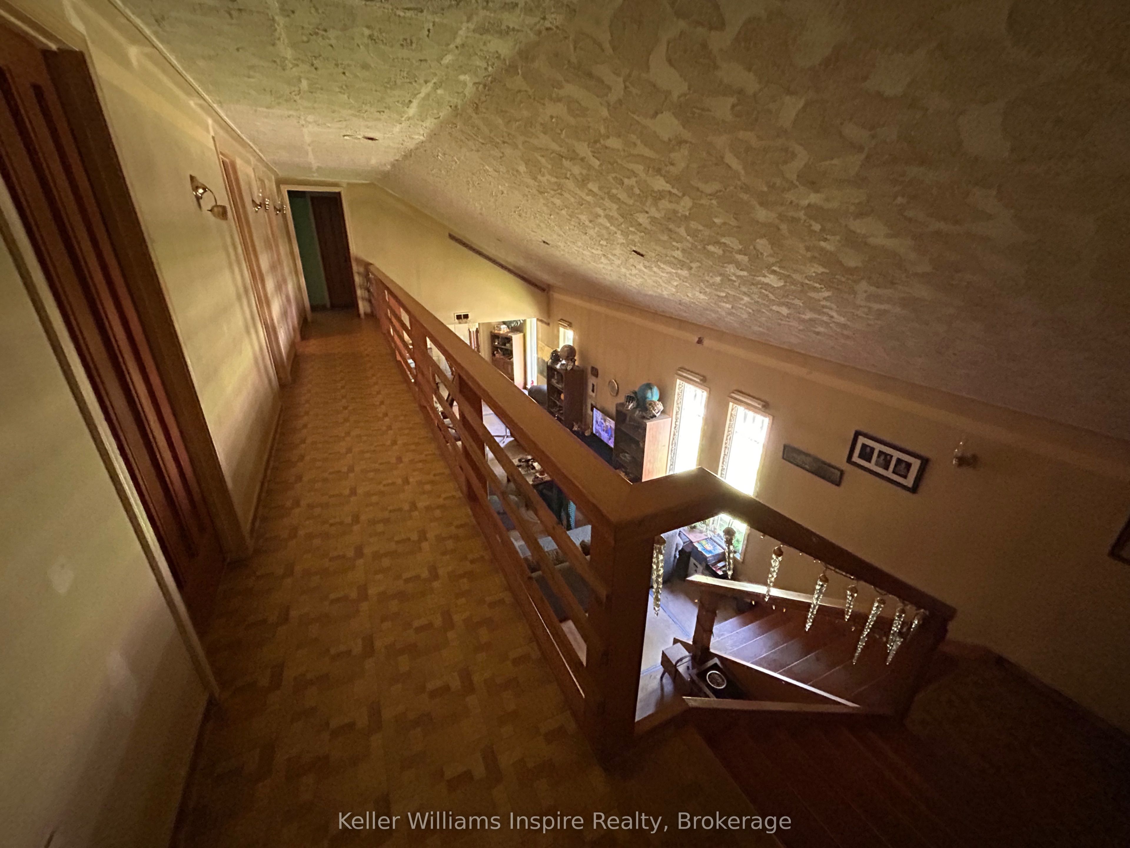 135431 9th Line Property Photo 15
