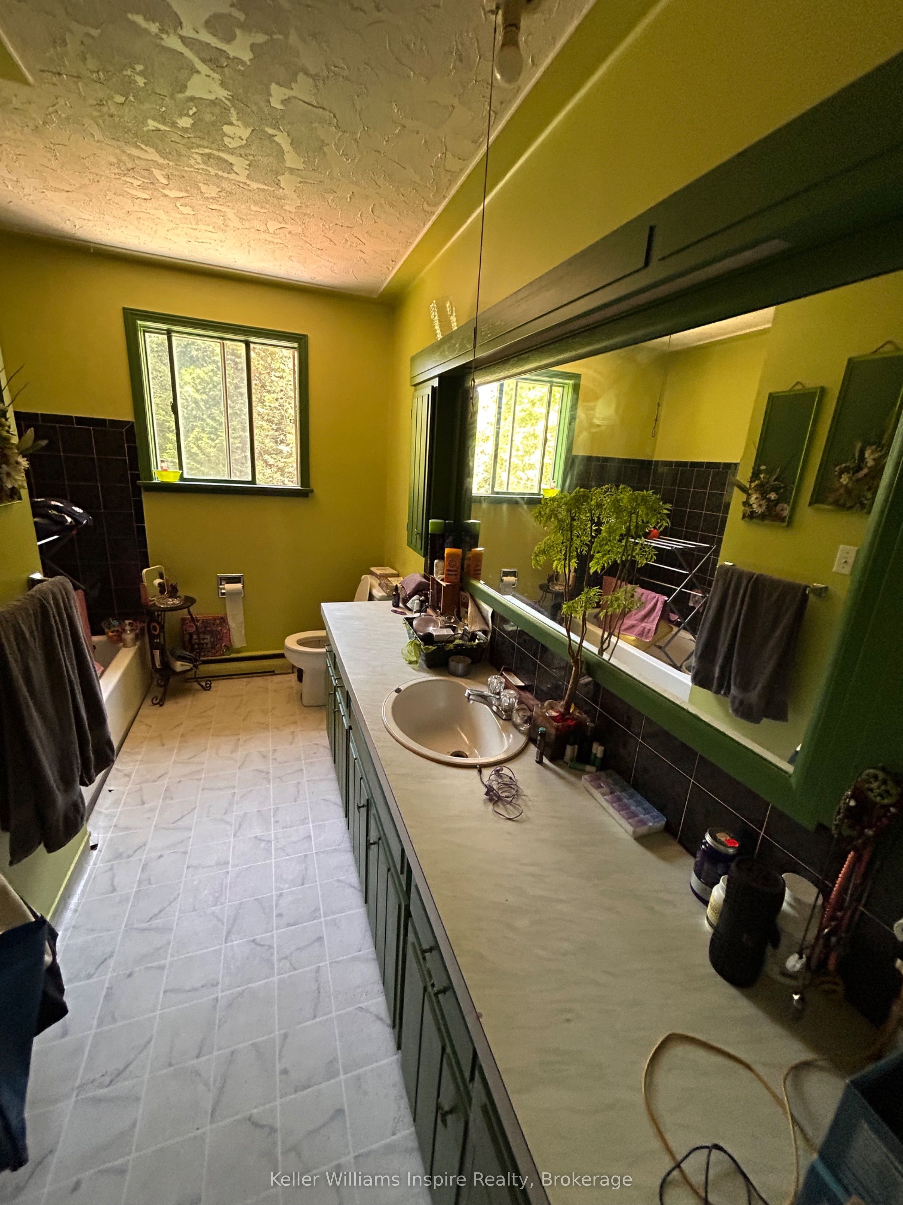135431 9th Line Property Photo 16
