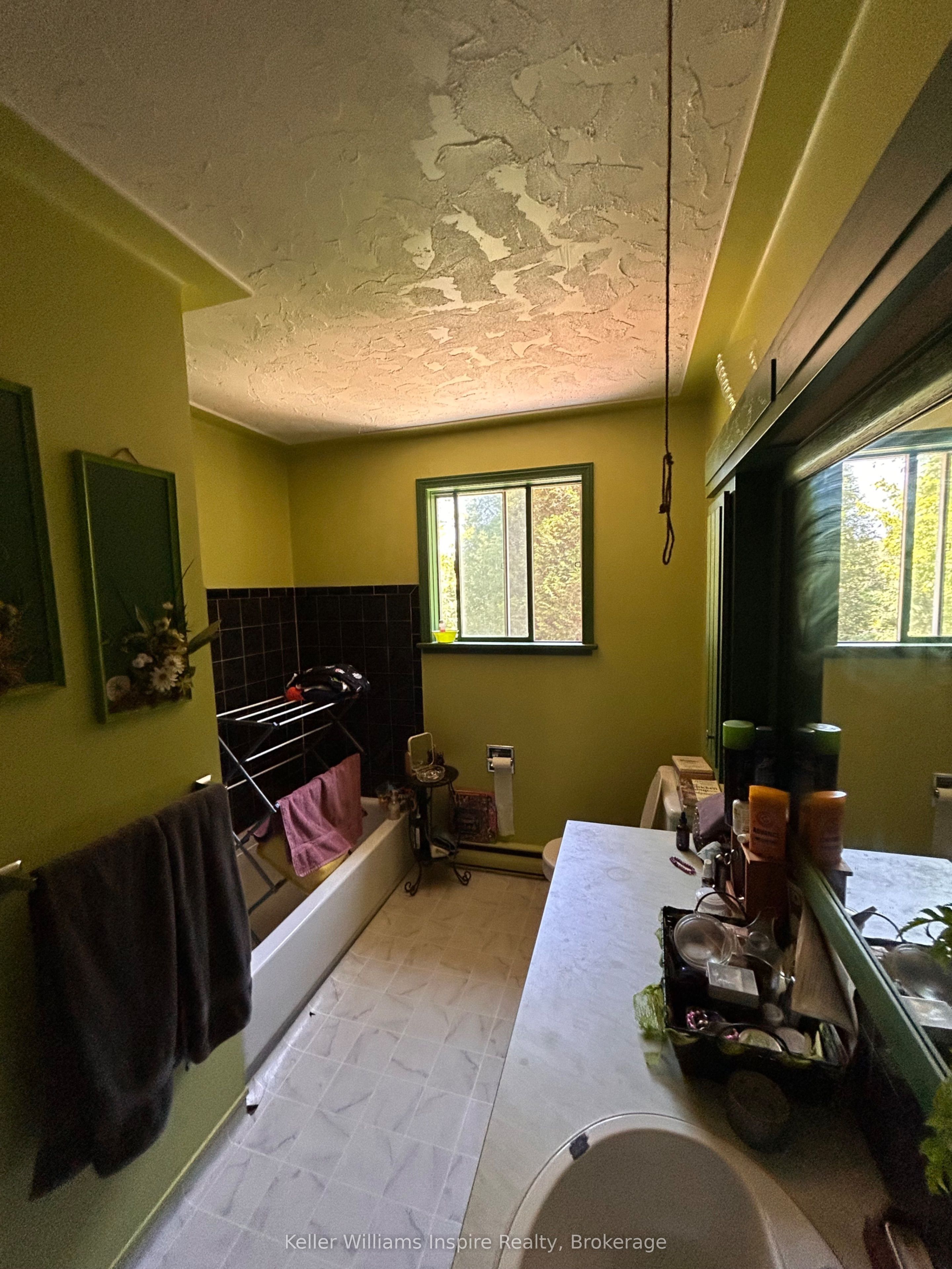 135431 9th Line Property Photo 17