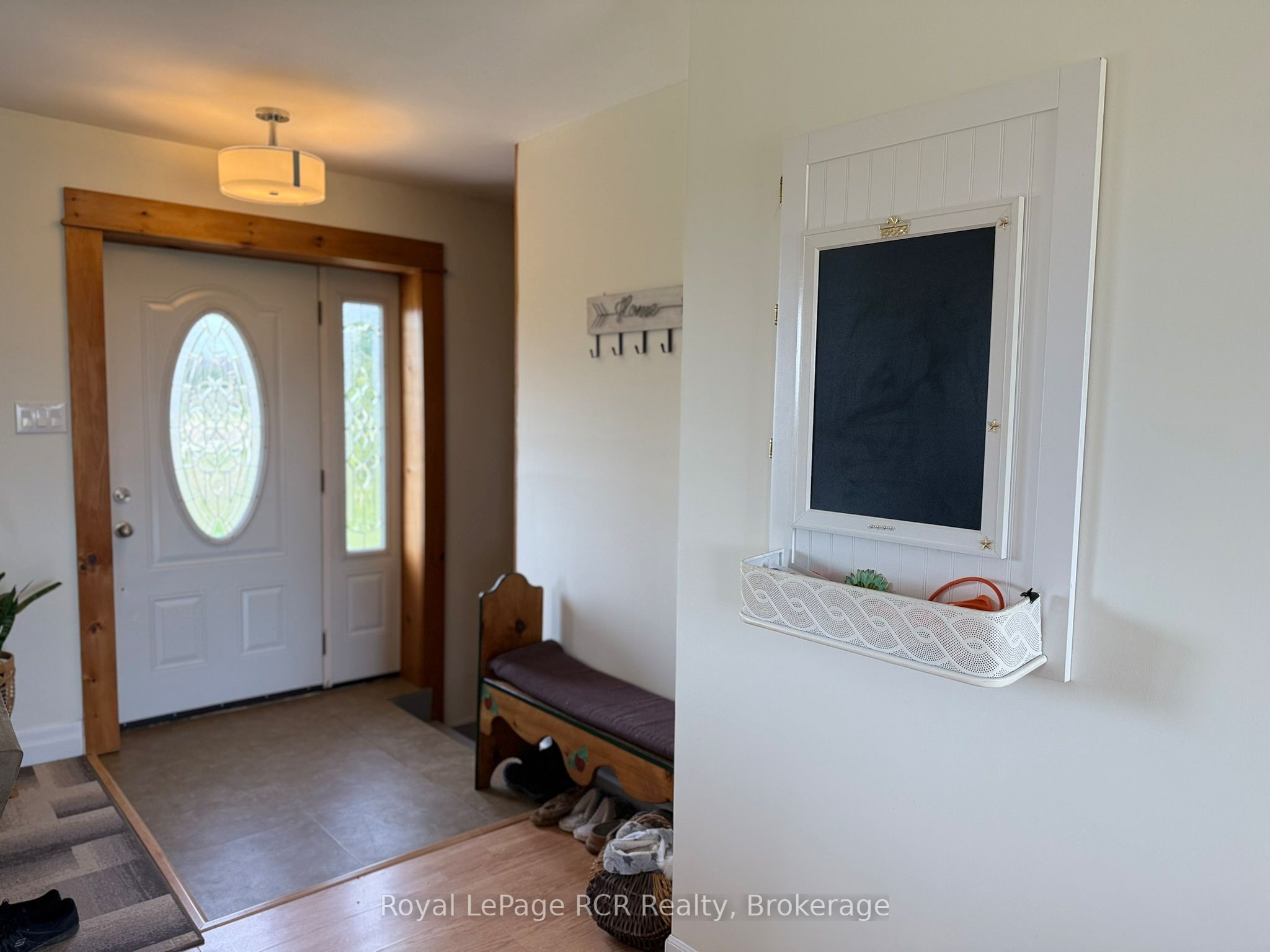385190 Concession 4a Property Photo 4