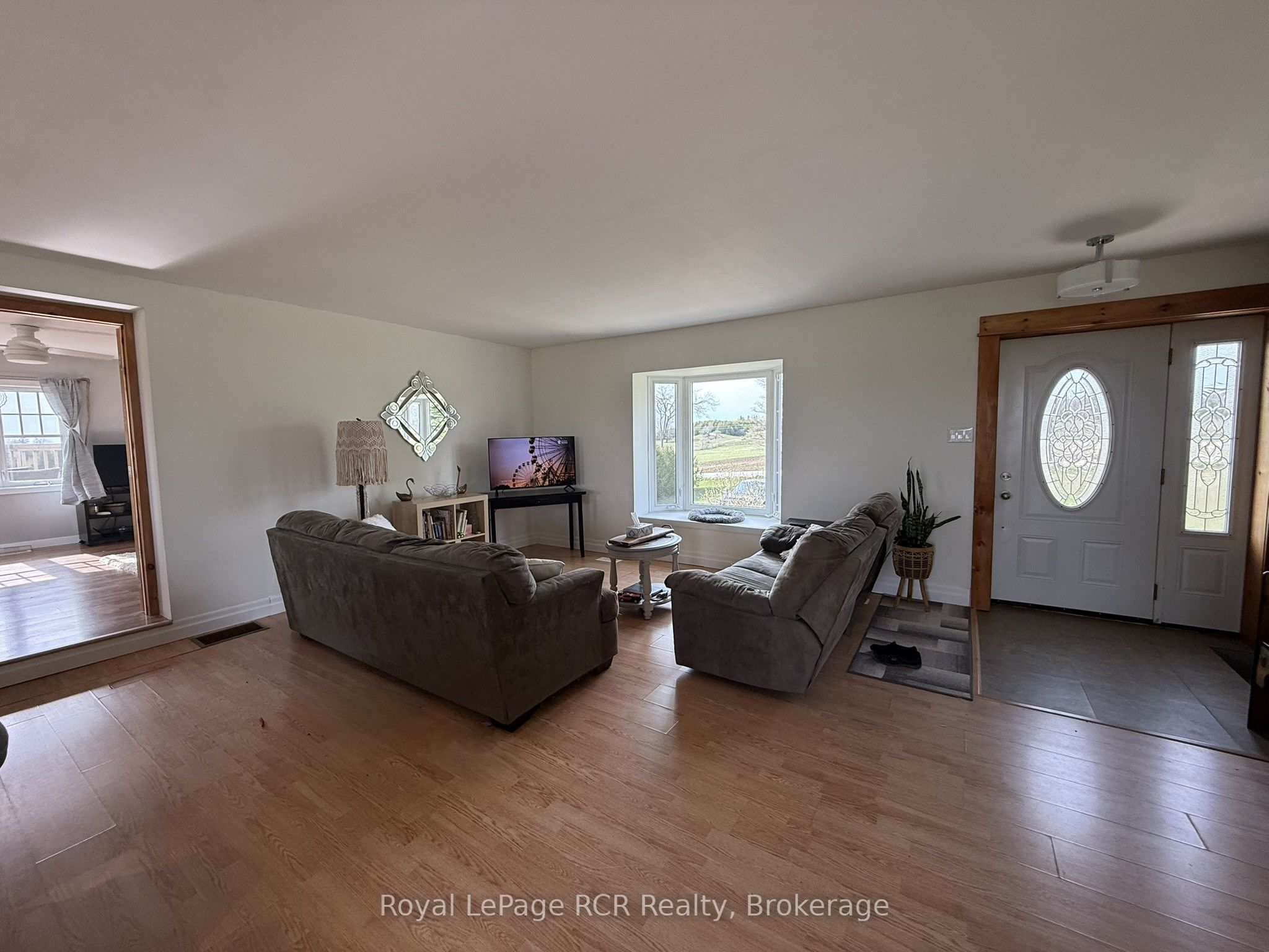 385190 Concession 4a Property Photo 6