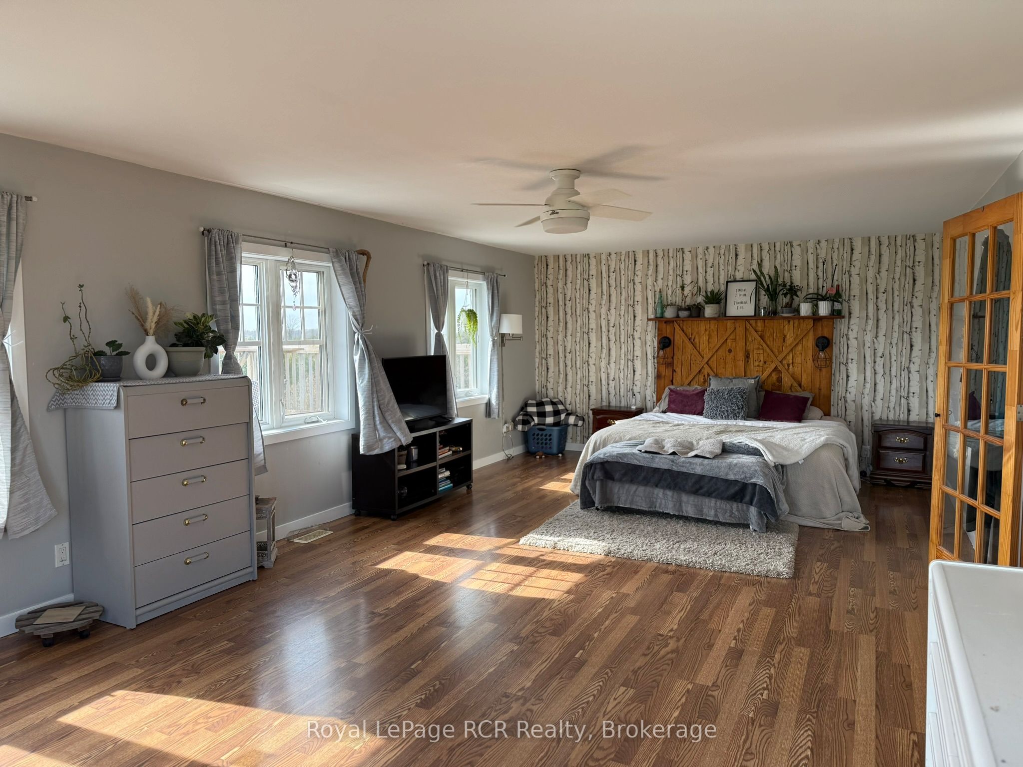 385190 Concession 4a Property Photo 16