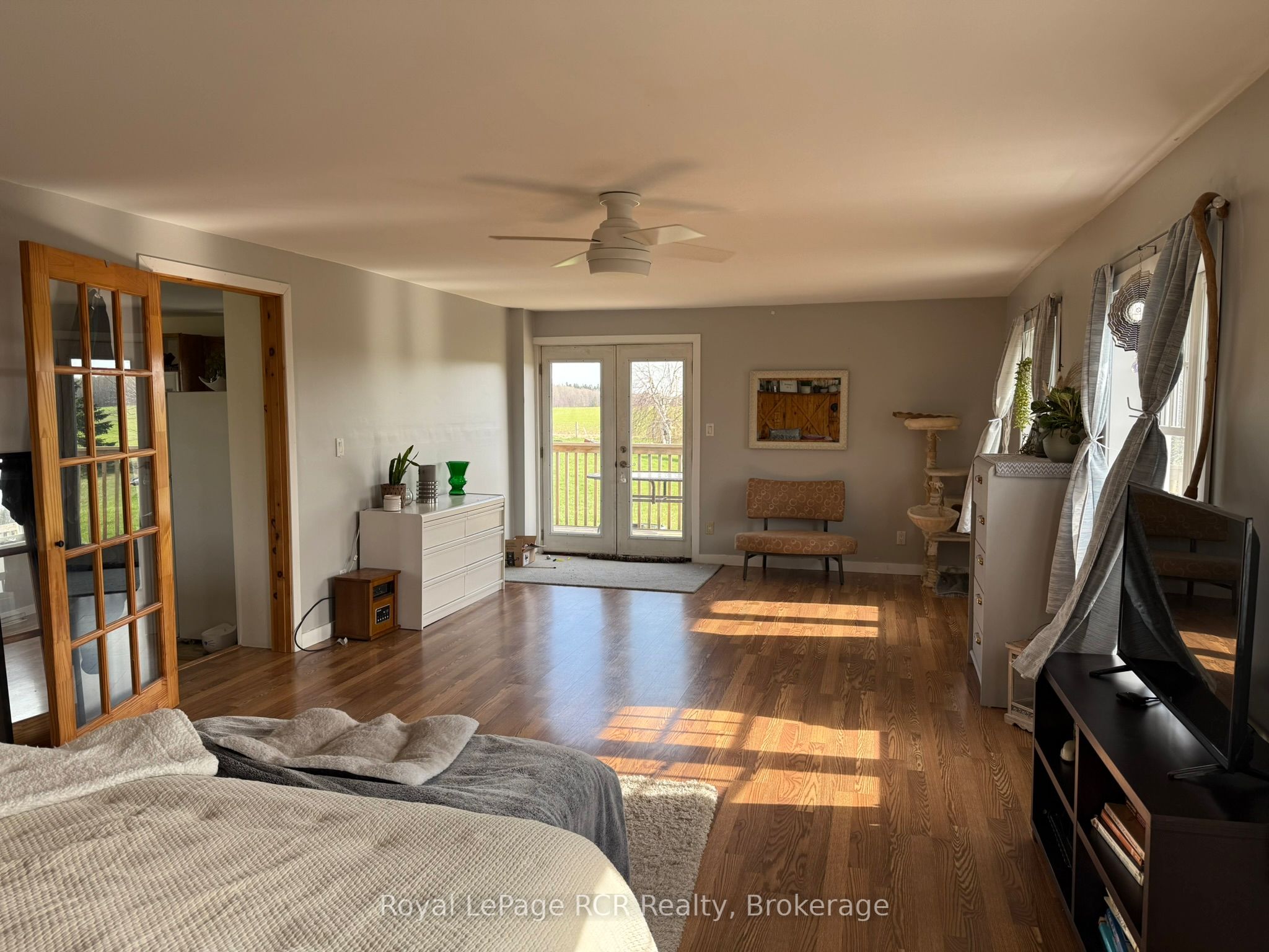 385190 Concession 4a Property Photo 17
