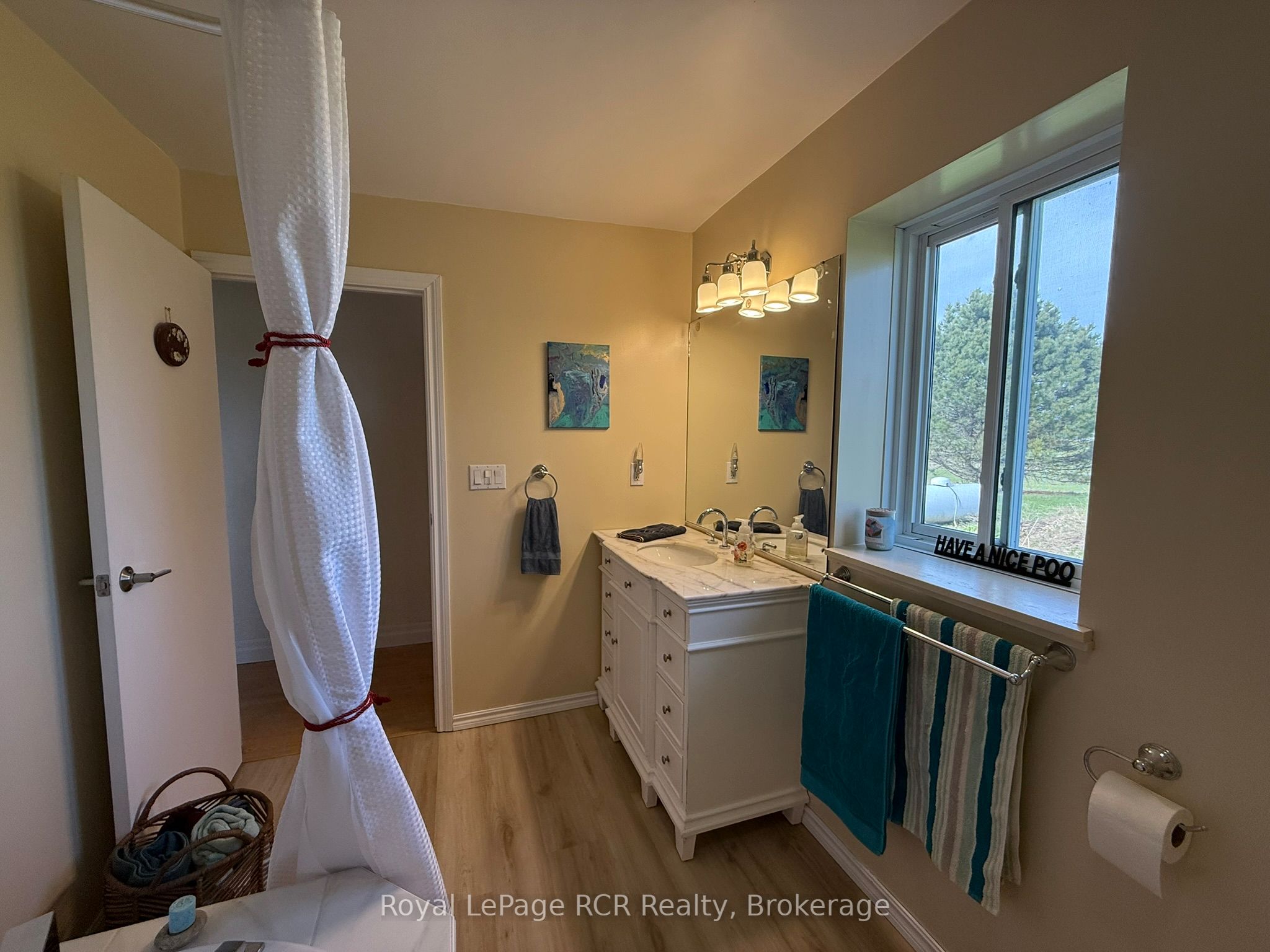 385190 Concession 4a Property Photo 22