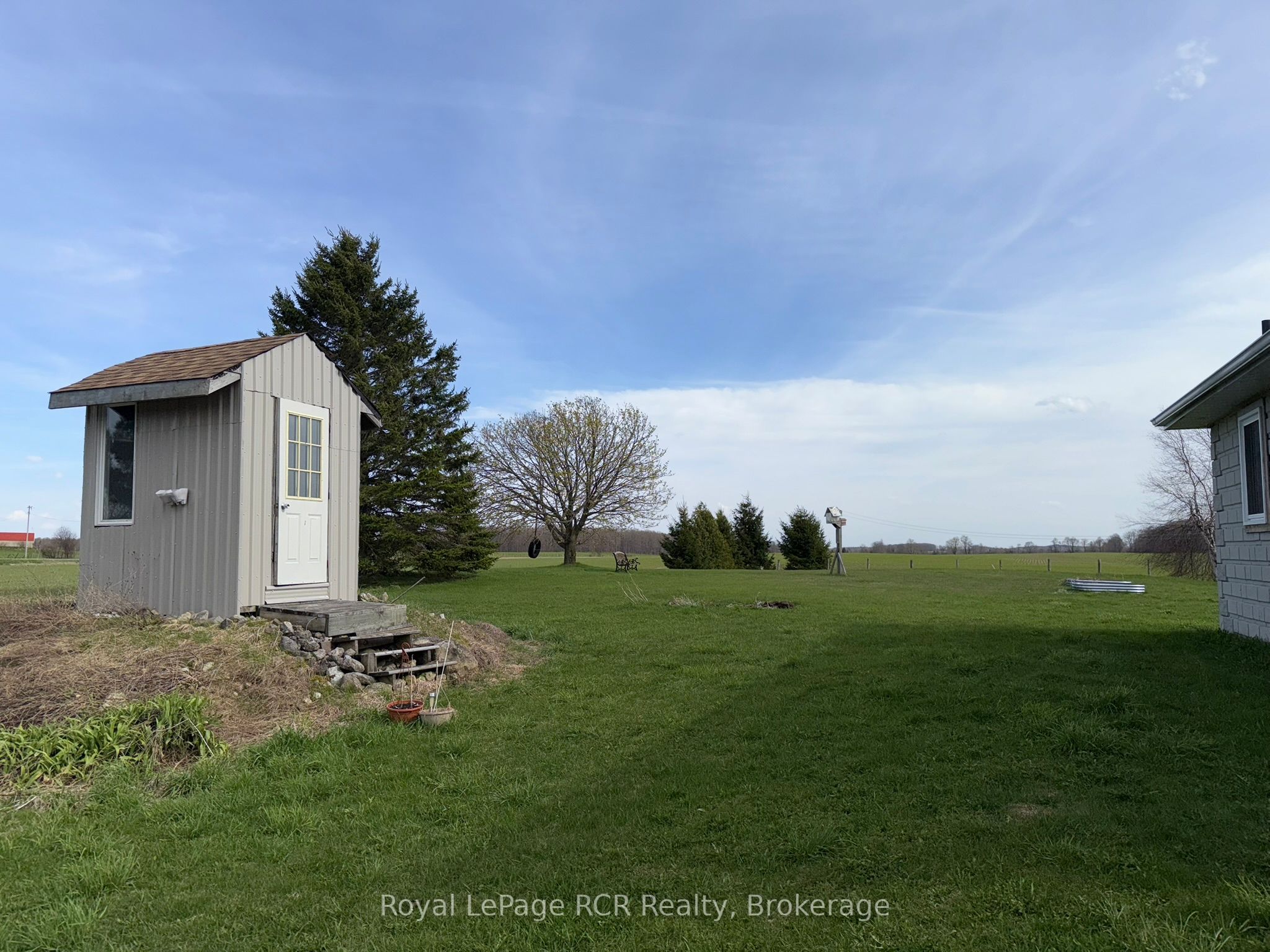 385190 Concession 4a Property Photo 35