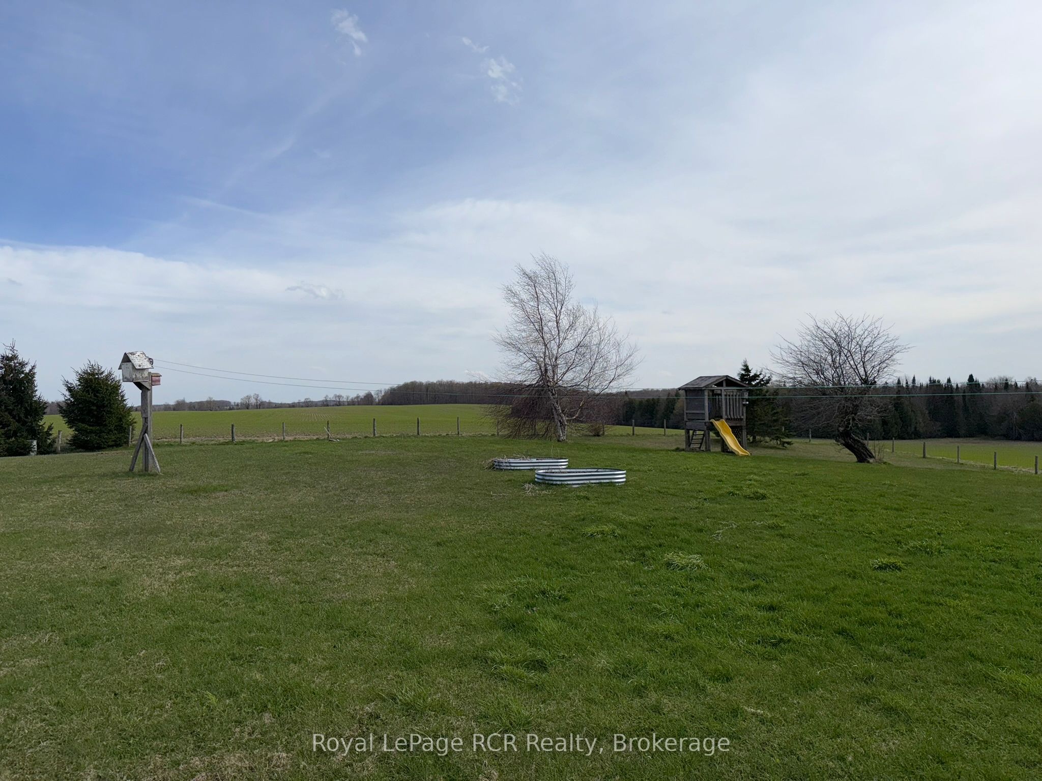 385190 Concession 4a Property Photo 37
