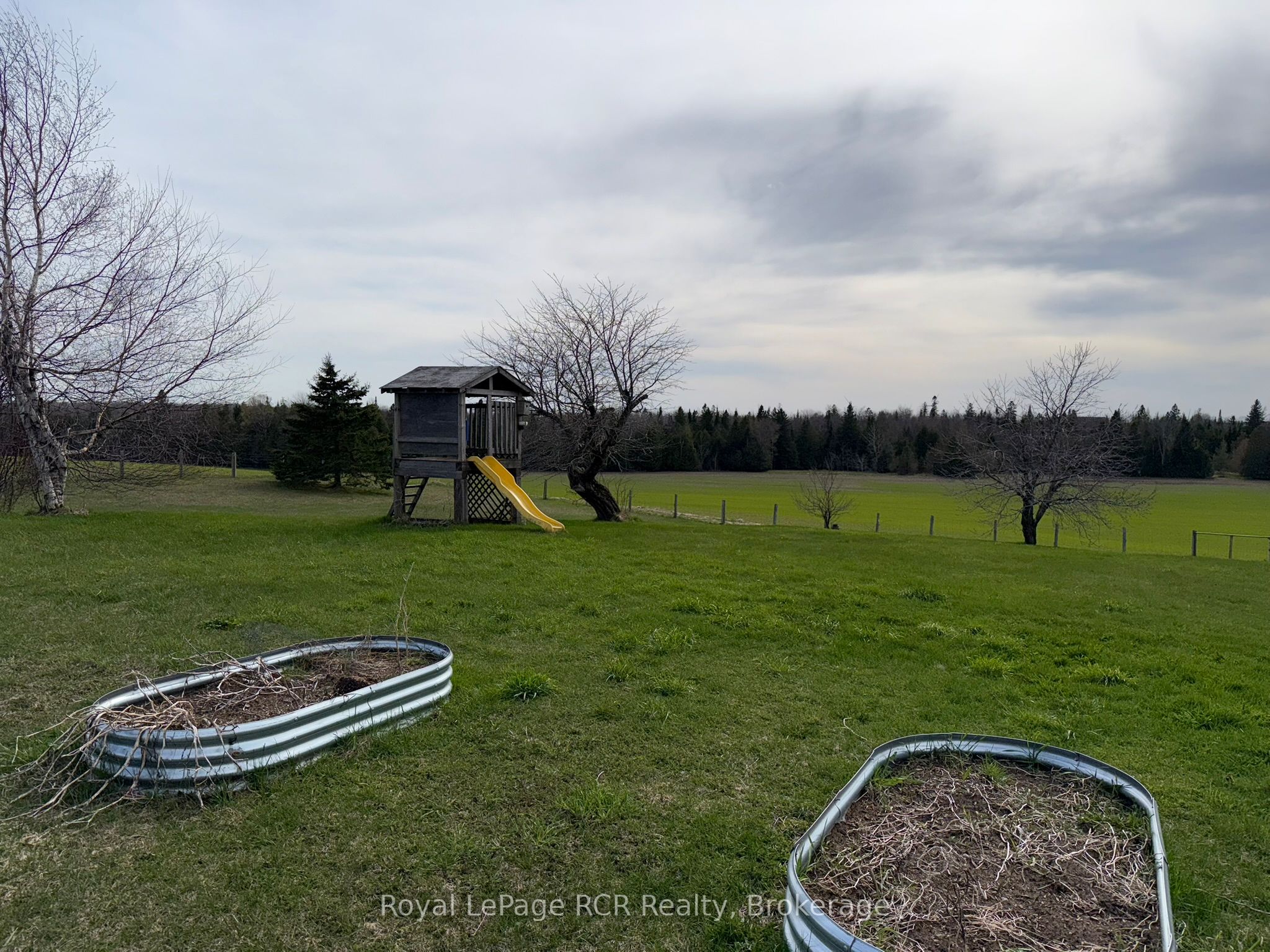 385190 Concession 4a Property Photo 38