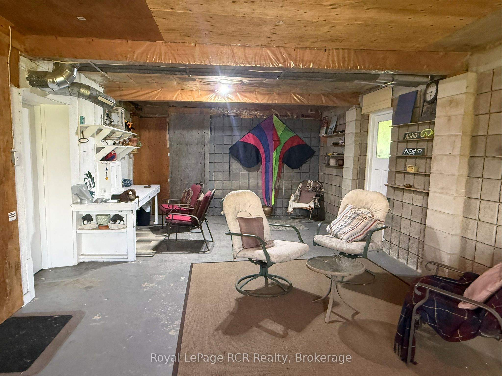 385190 Concession 4a Property Photo 42