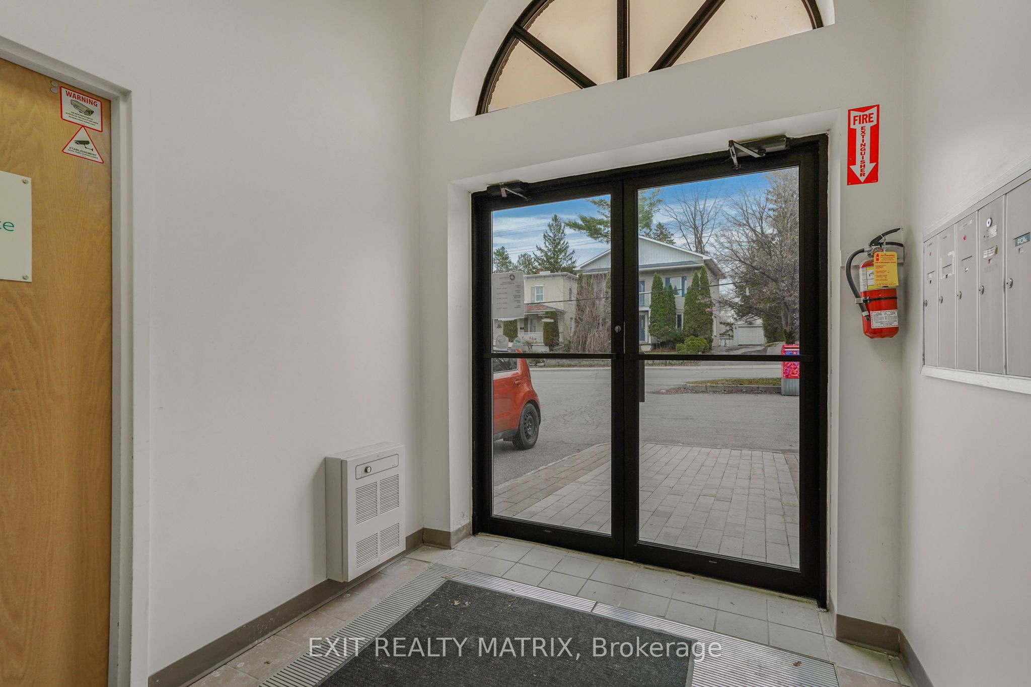 480 Mcgill Street Property Photo 4