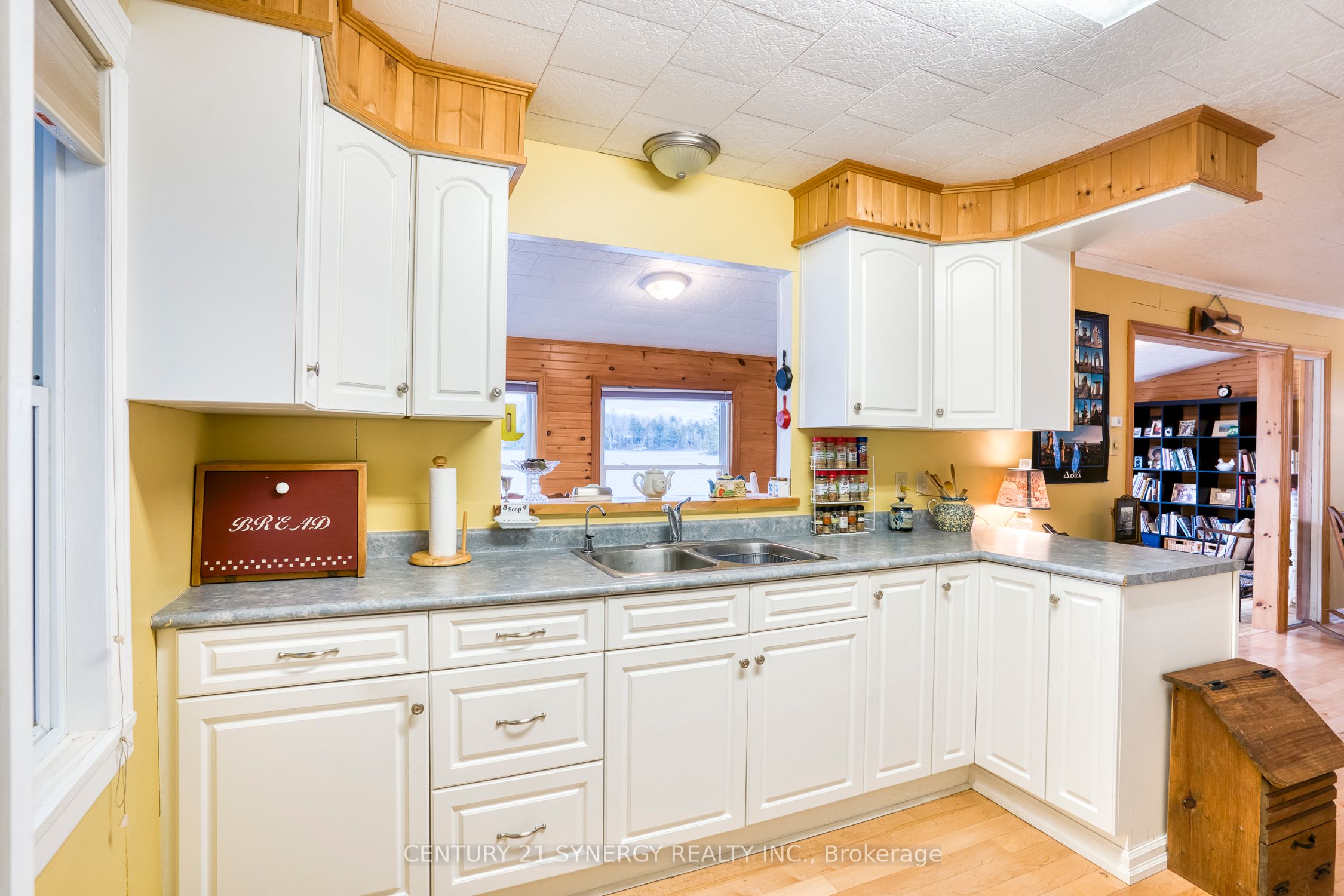 747 Brooks Corner Road Property Photo 14