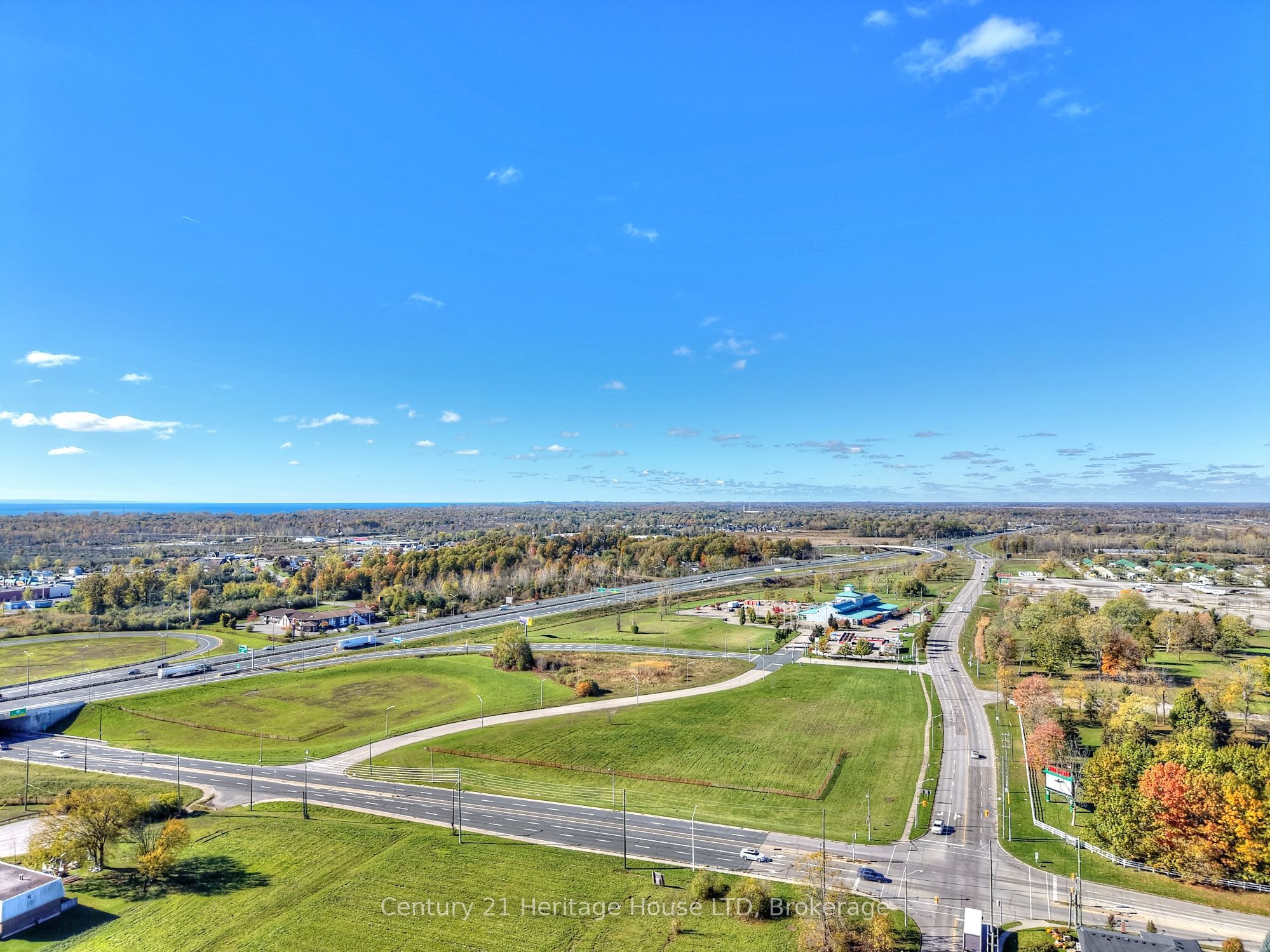 148 Champlain Drive Property Photo 34
