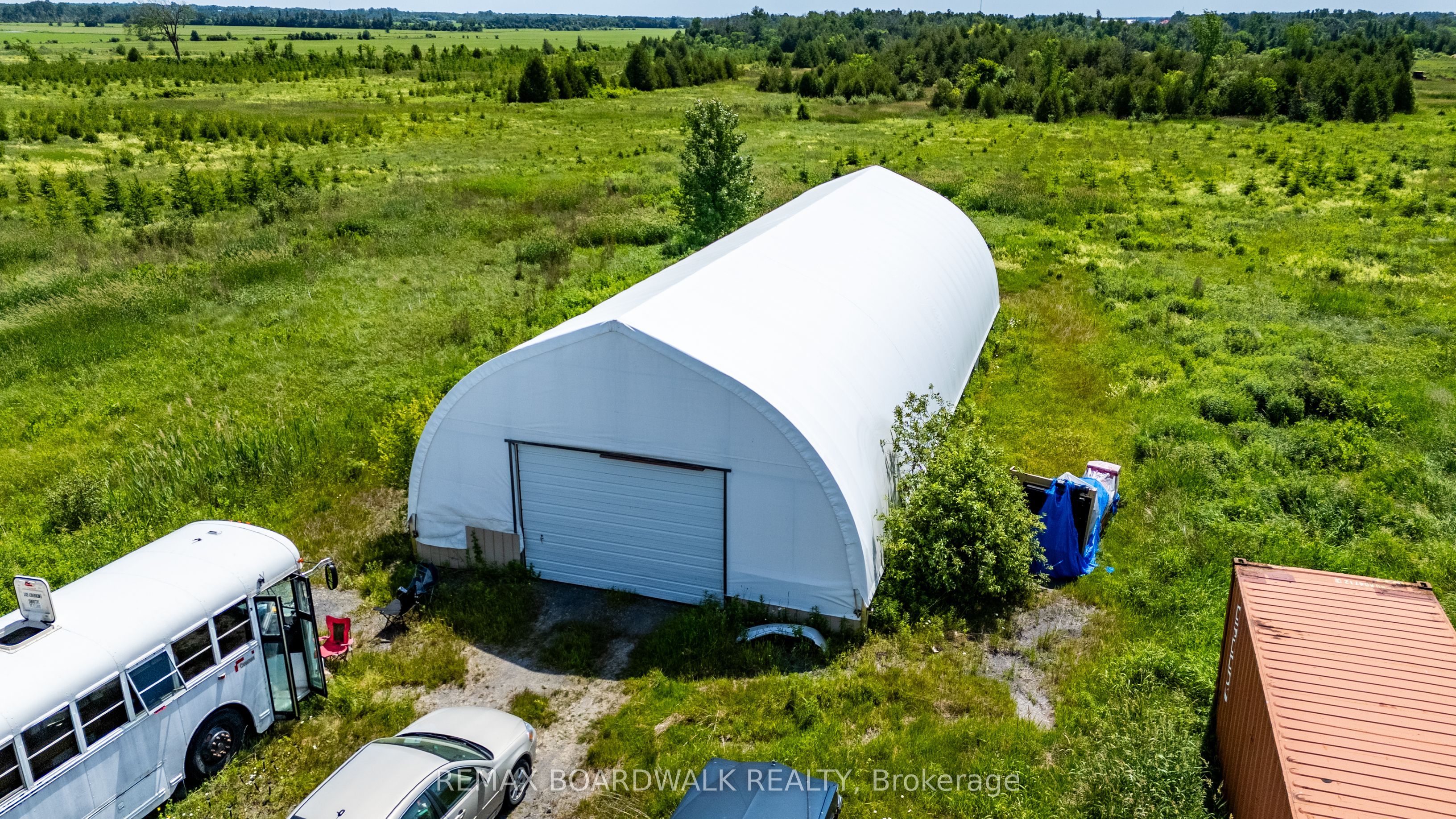 8296 Fallowfield Road Property Photo 5