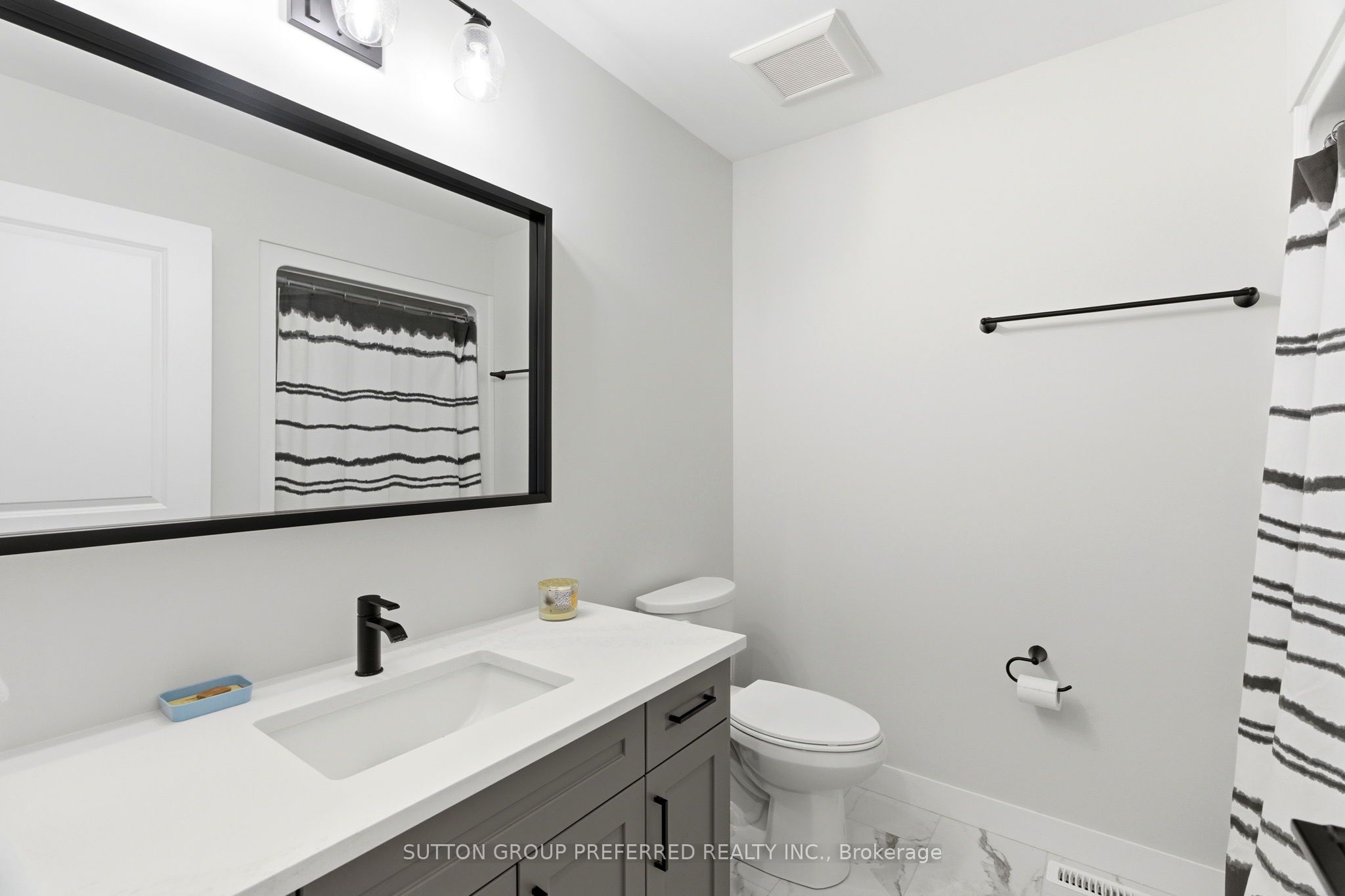 236 Beech Street Property Photo 11