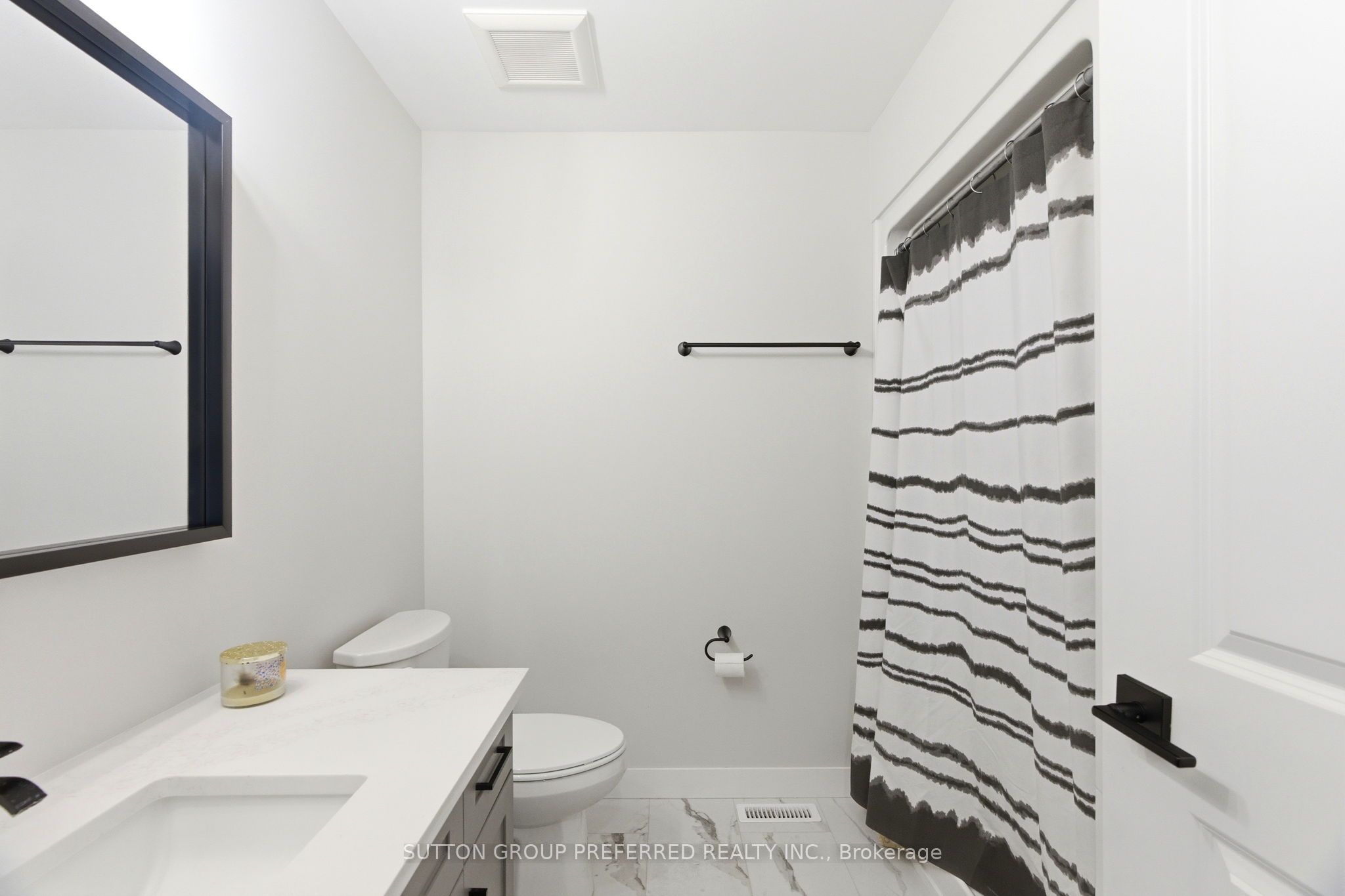 236 Beech Street Property Photo 12