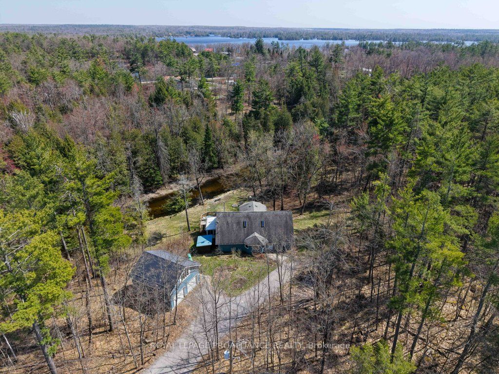 2406 Northeys Bay Road Property Photo 44