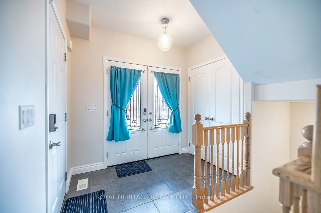 25 Summer Lane Property Photo 6