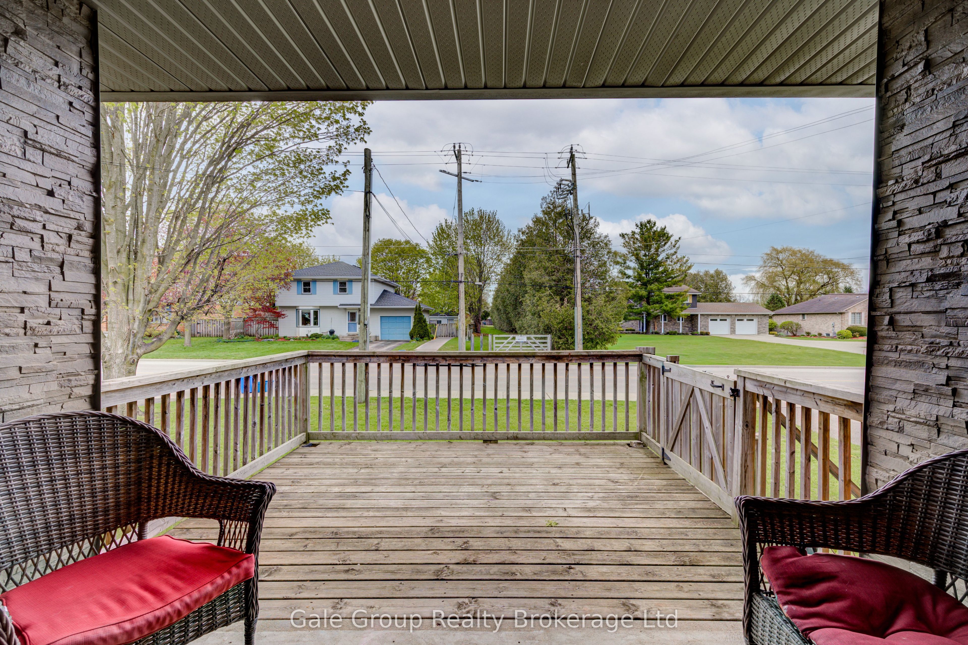 222 Caverly Road S Property Photo 24