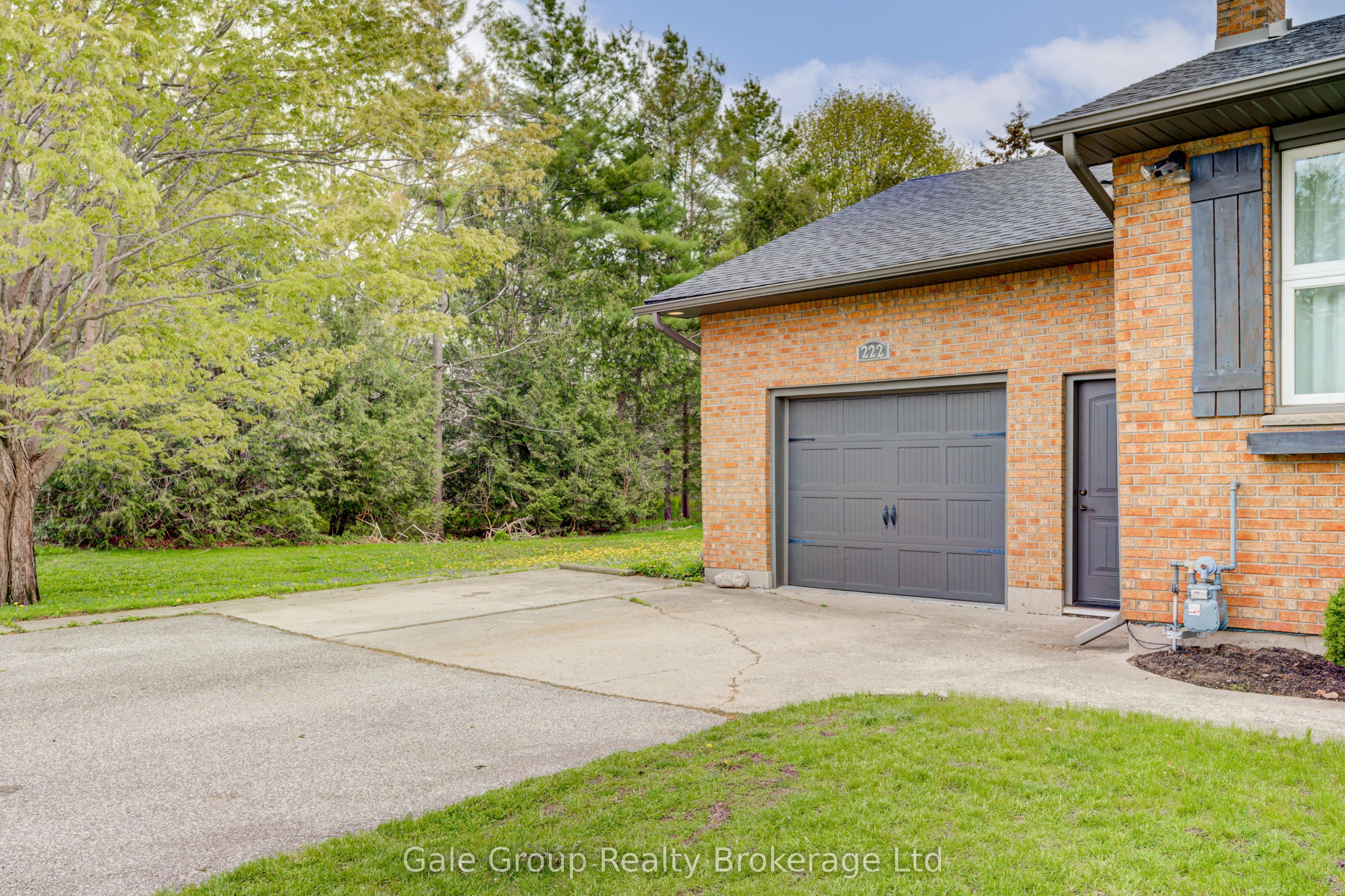 222 Caverly Road S Property Photo 25