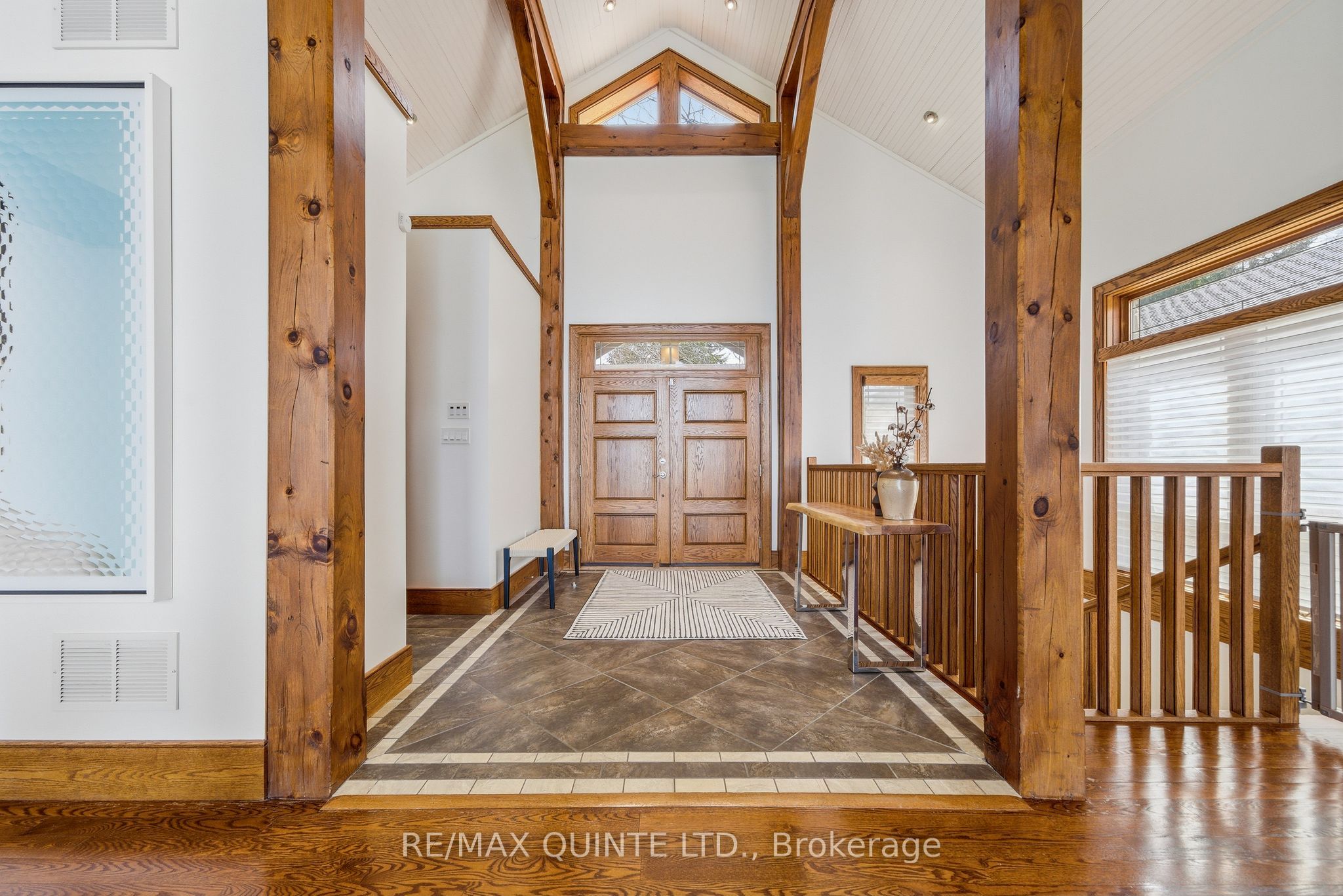 18 Loop Lane Property Photo 4
