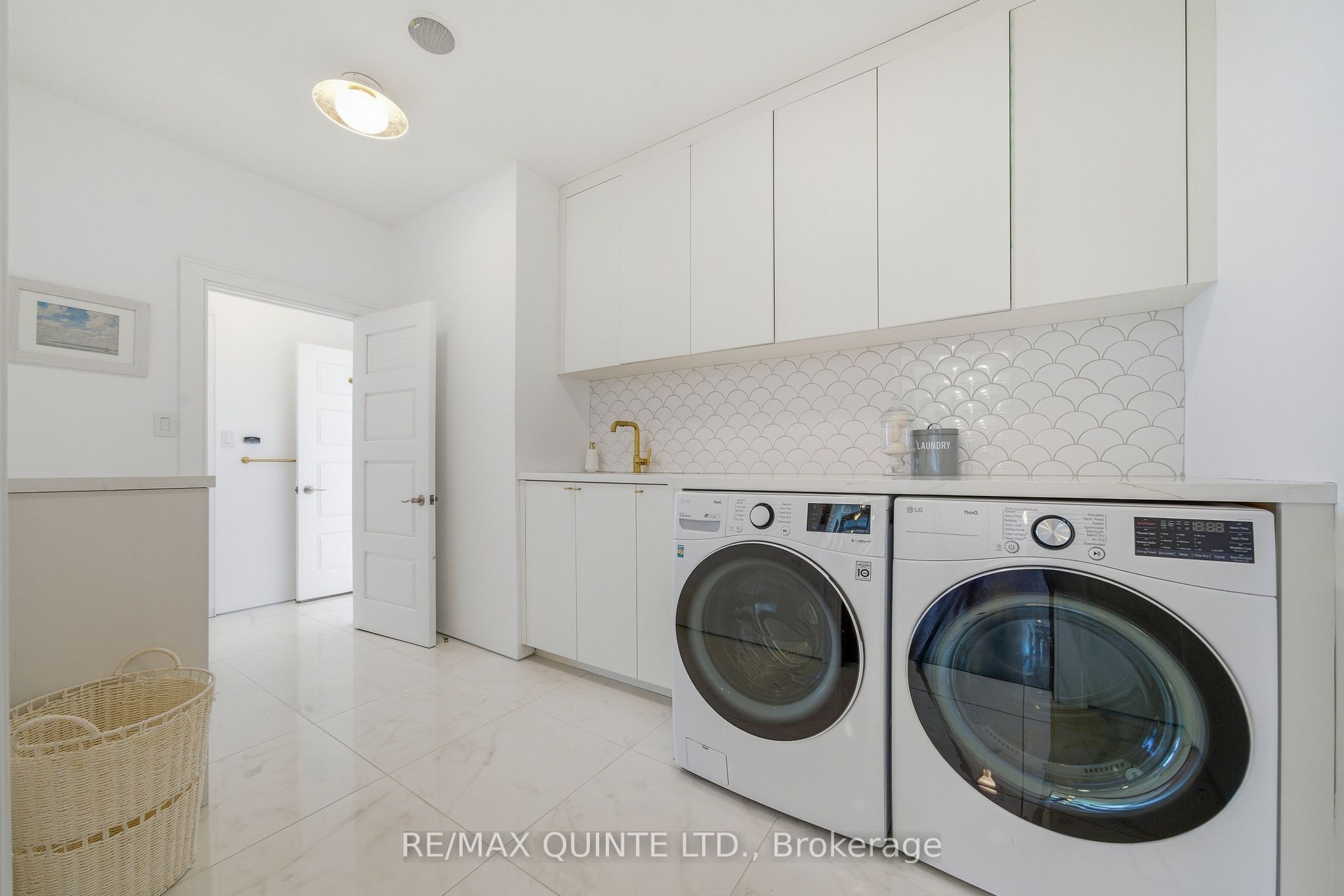 18 Loop Lane Property Photo 26