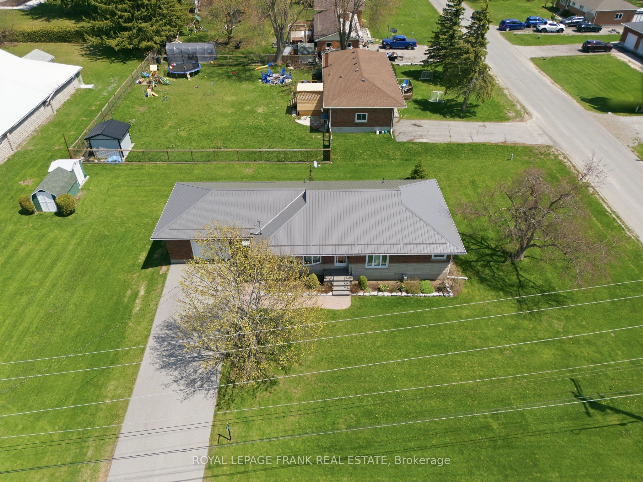 958 Eldon Road Property Photo 3