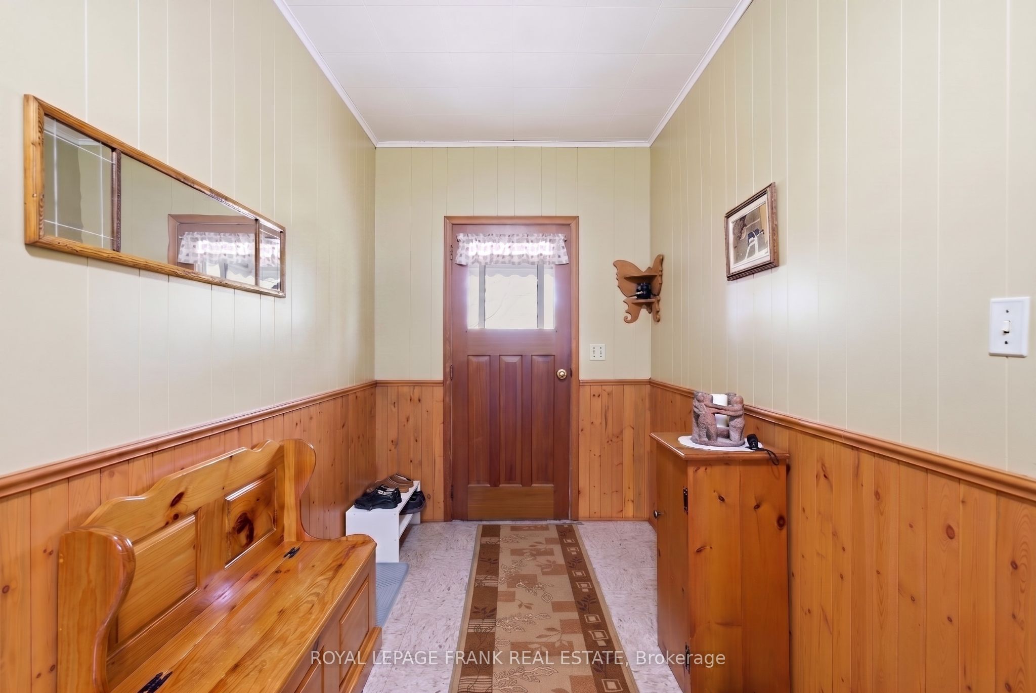 958 Eldon Road Property Photo 8