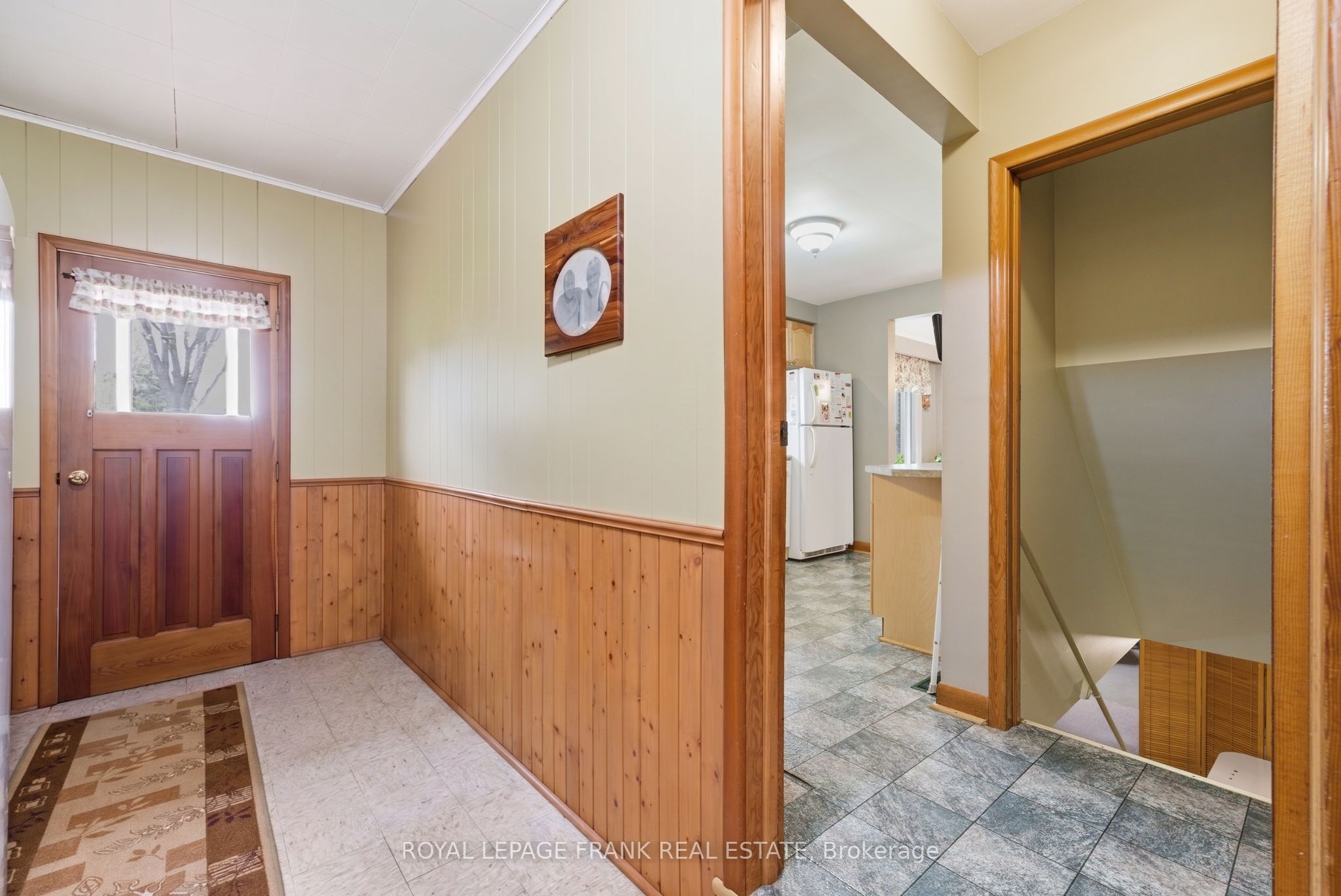 958 Eldon Road Property Photo 9