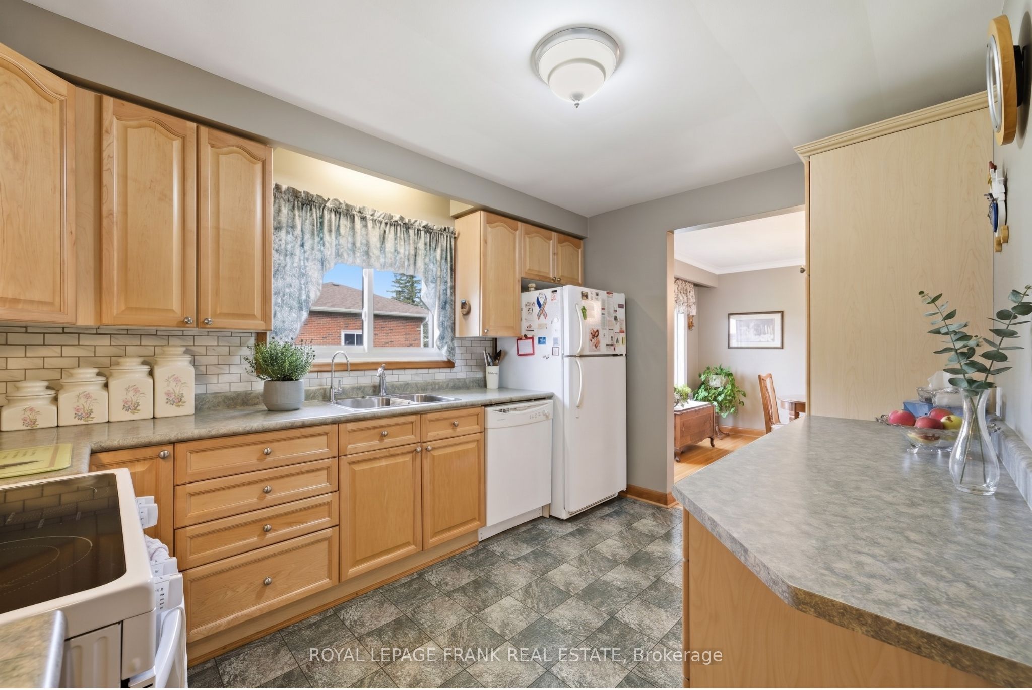 958 Eldon Road Property Photo 11