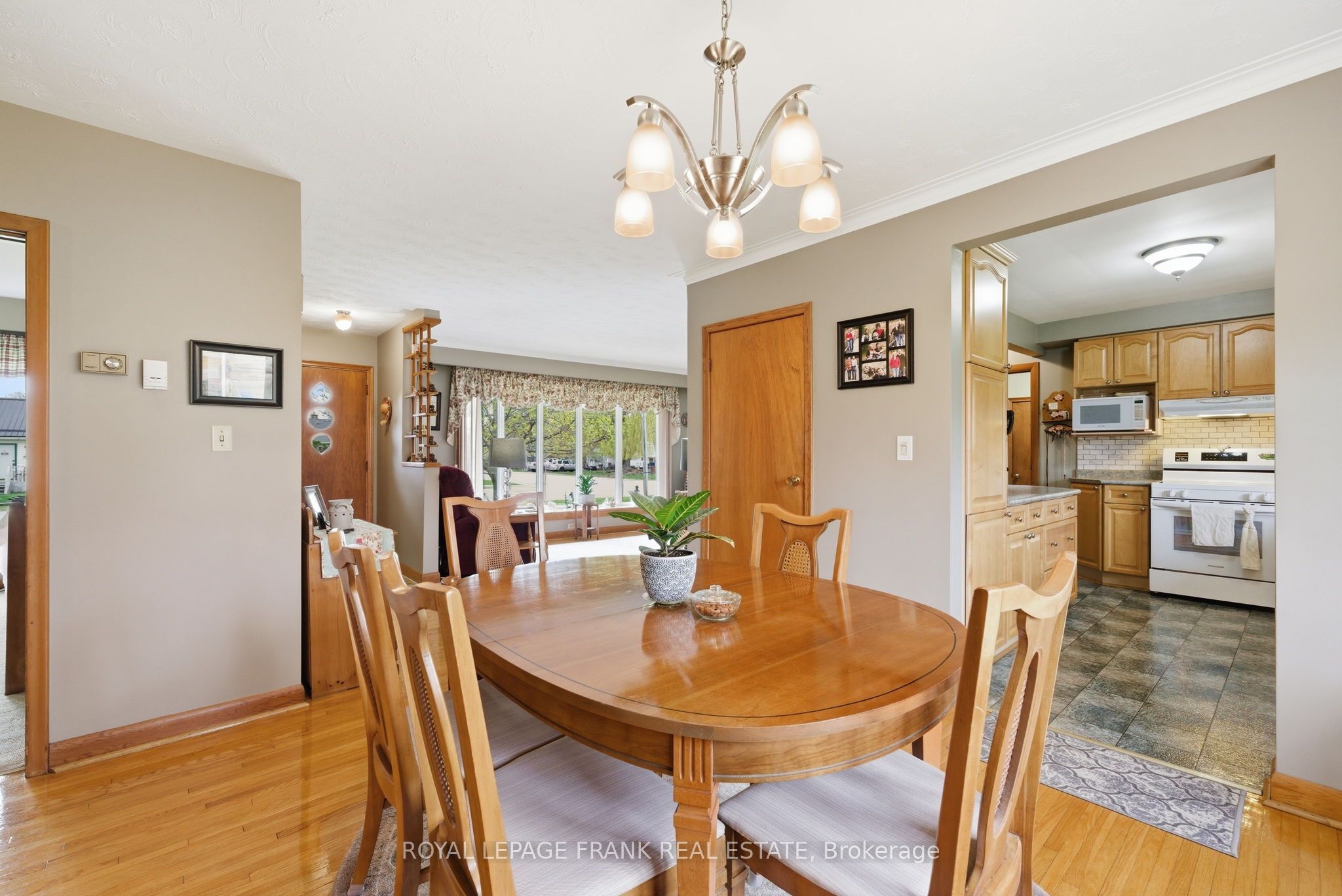 958 Eldon Road Property Photo 15