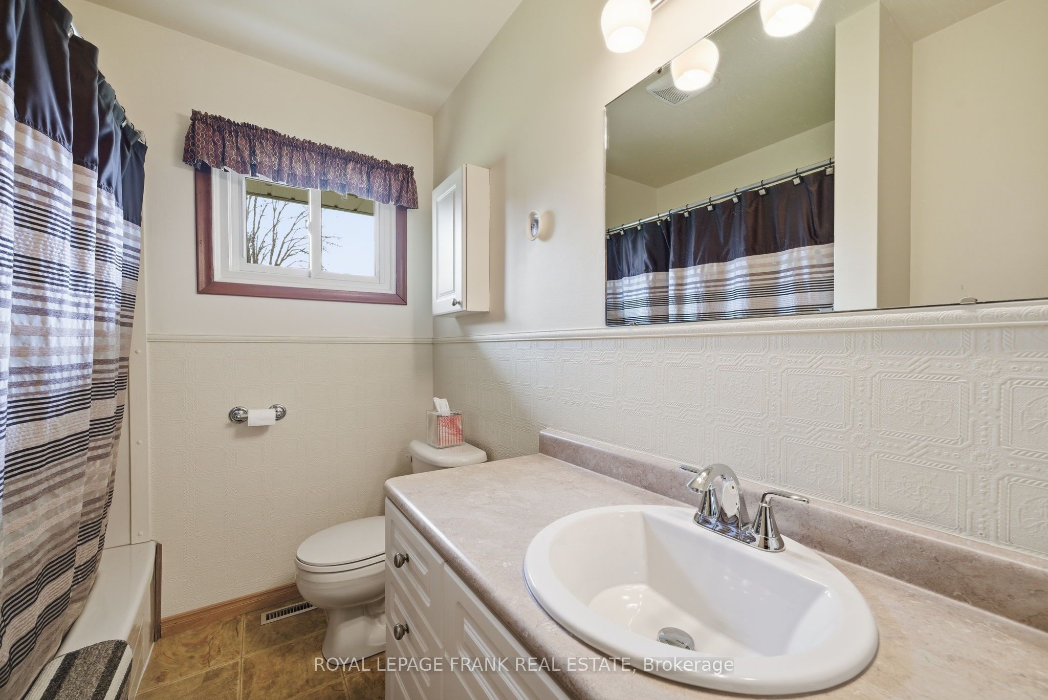 958 Eldon Road Property Photo 25