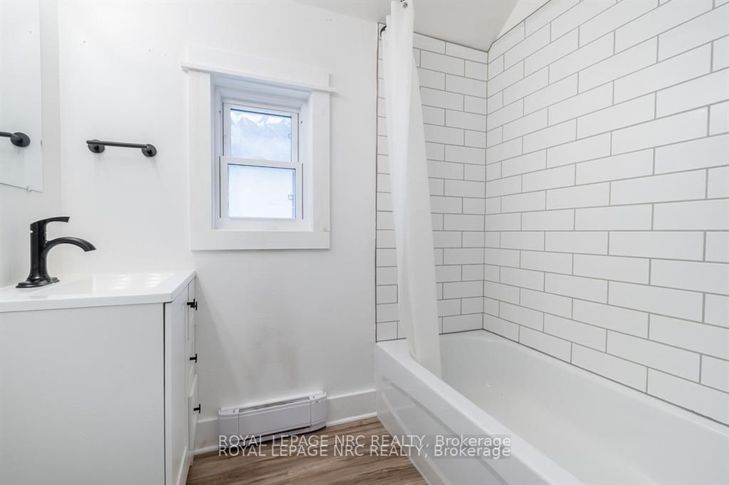 387 Elmwood Avenue Property Photo 22