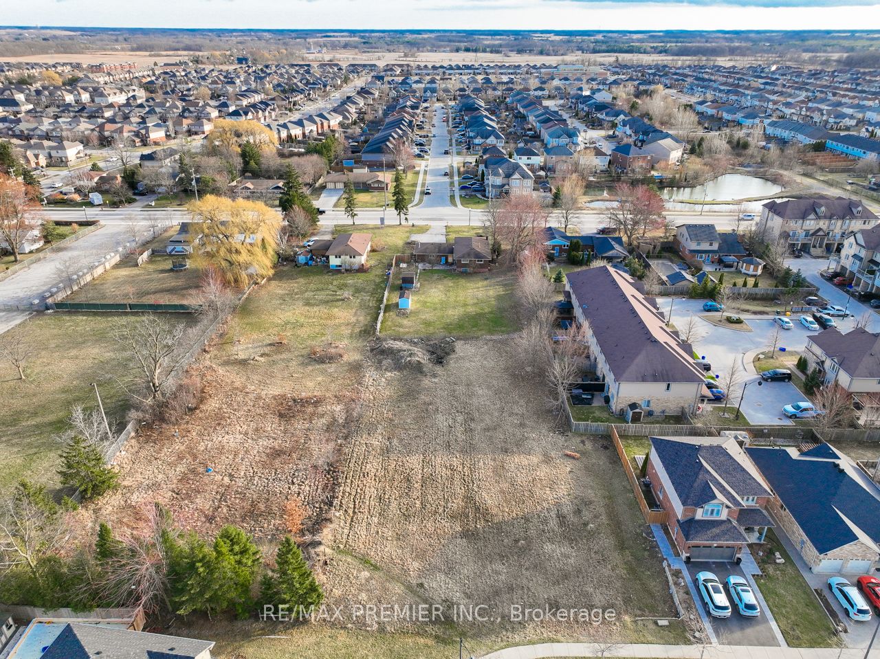 3140-3150 Binbrook Road Property Photo 1