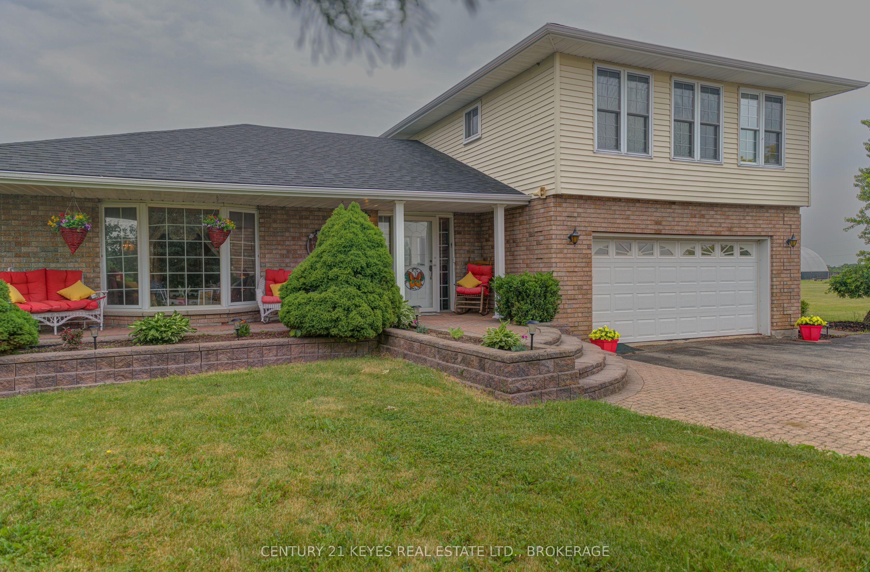 1254 Outlet Road Property Photo 2