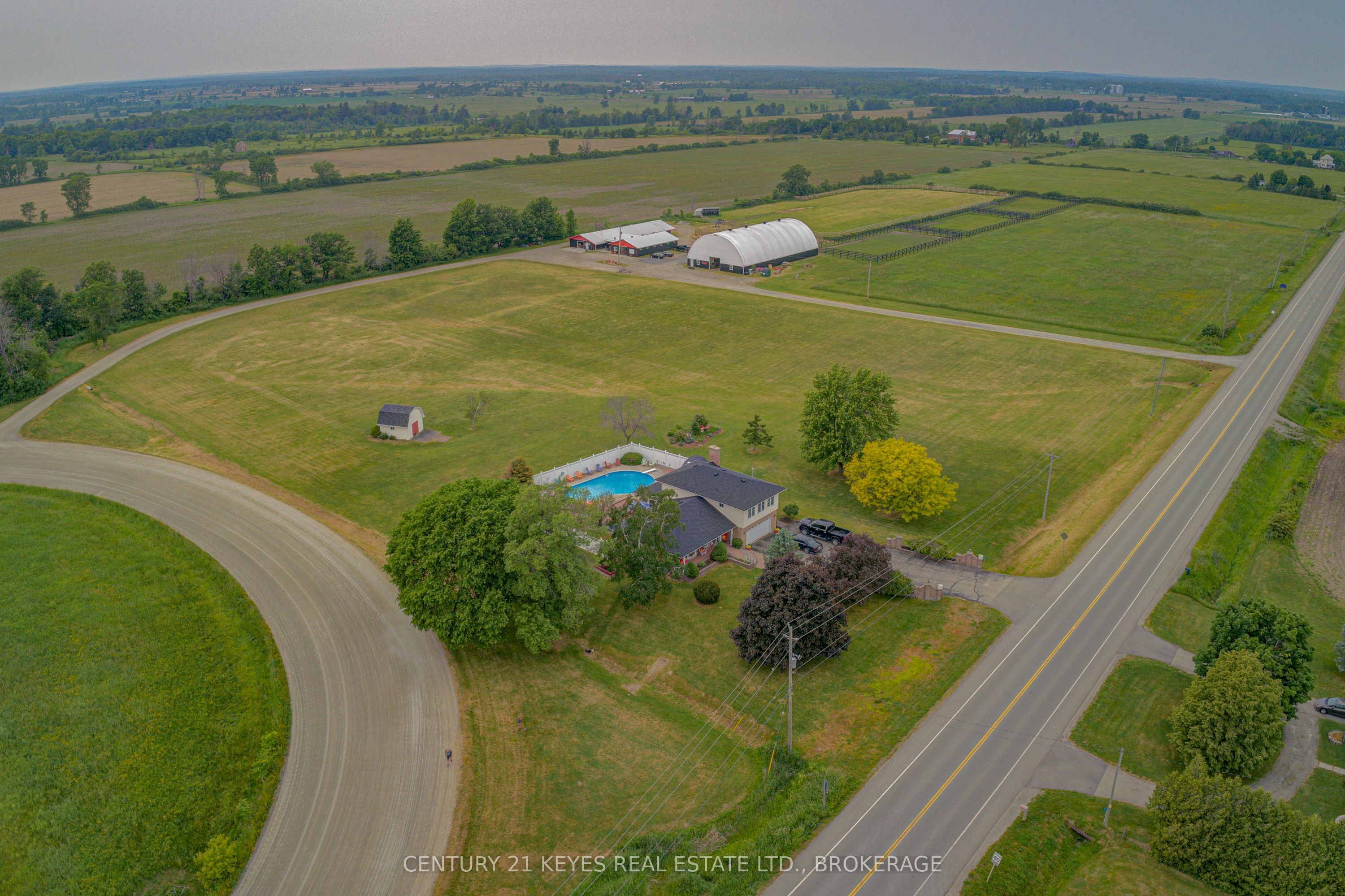 1254 Outlet Road Property Photo 9