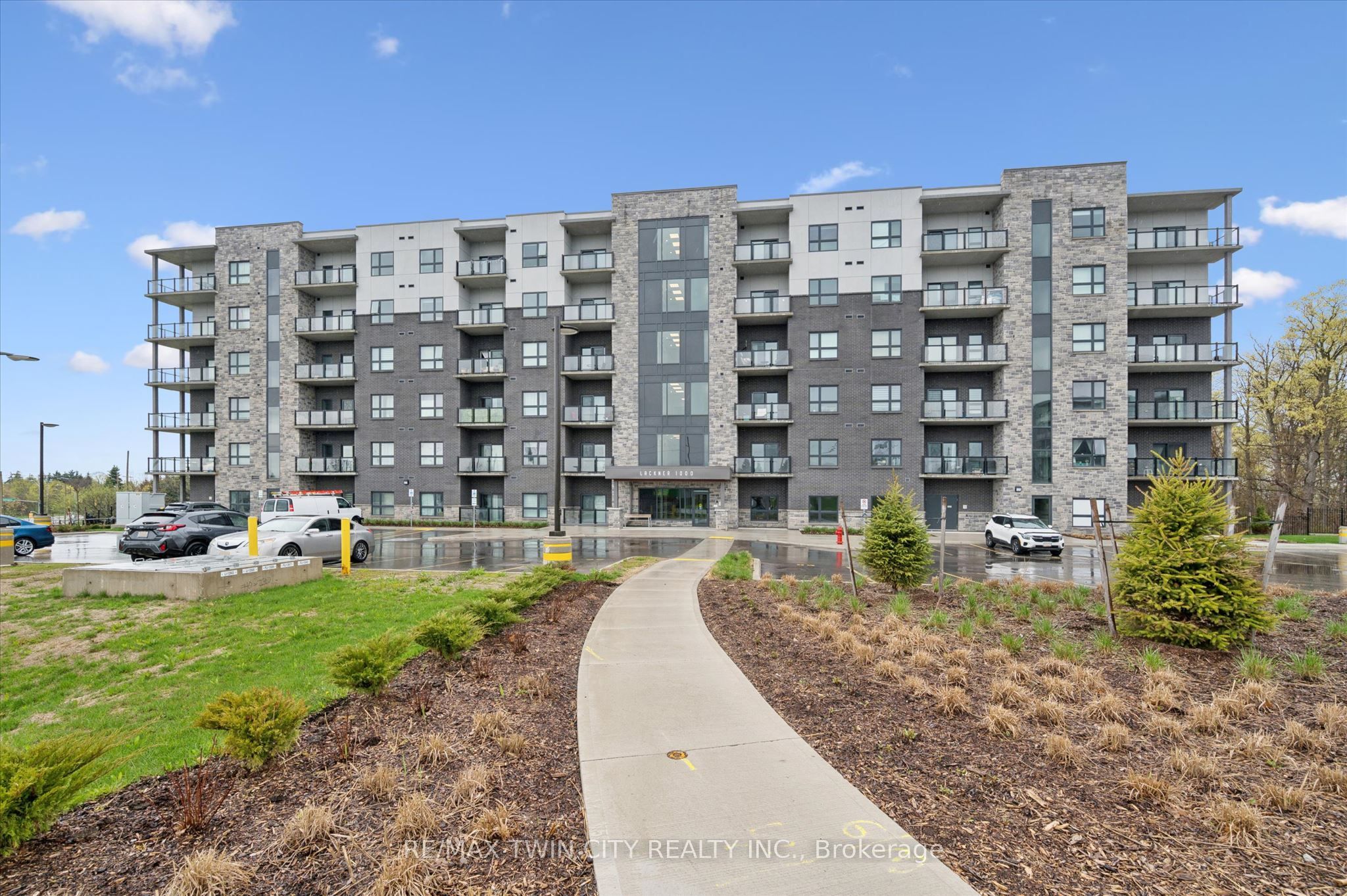 1000 Lackner Boulevard 507 Property Photo 8