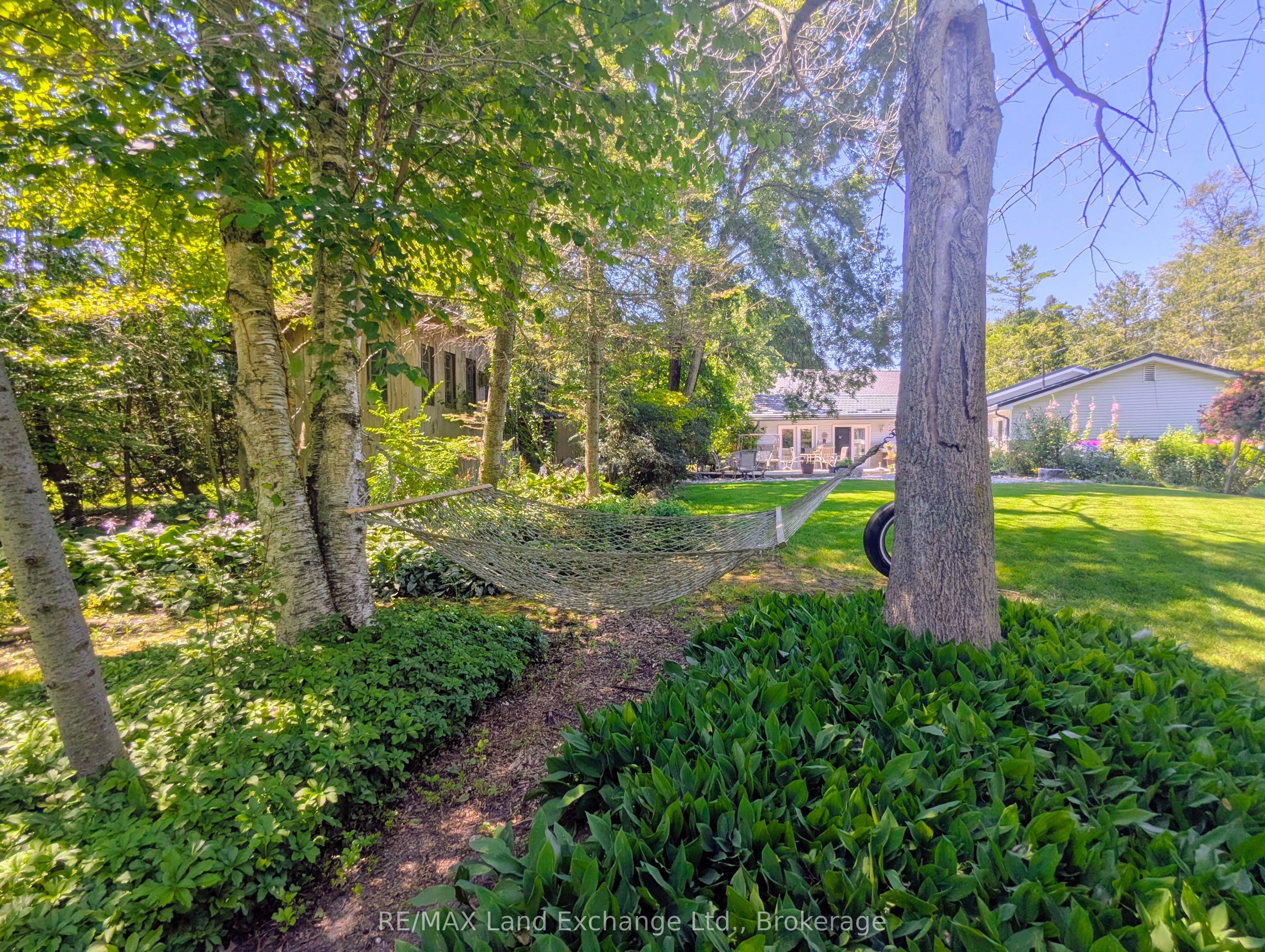 15 North Cedar Lane Property Photo 9