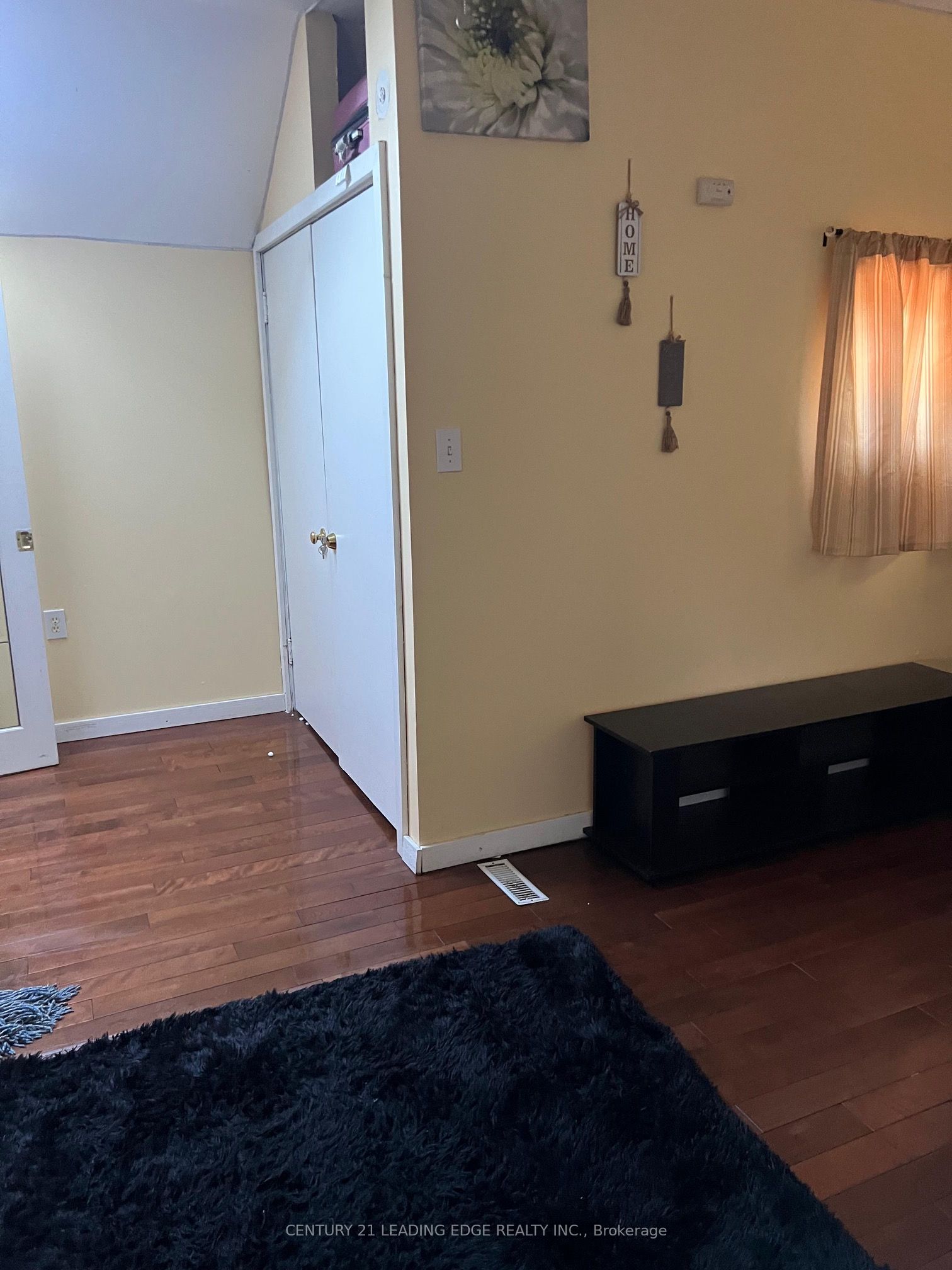 10 Lailey Street Property Photo 3