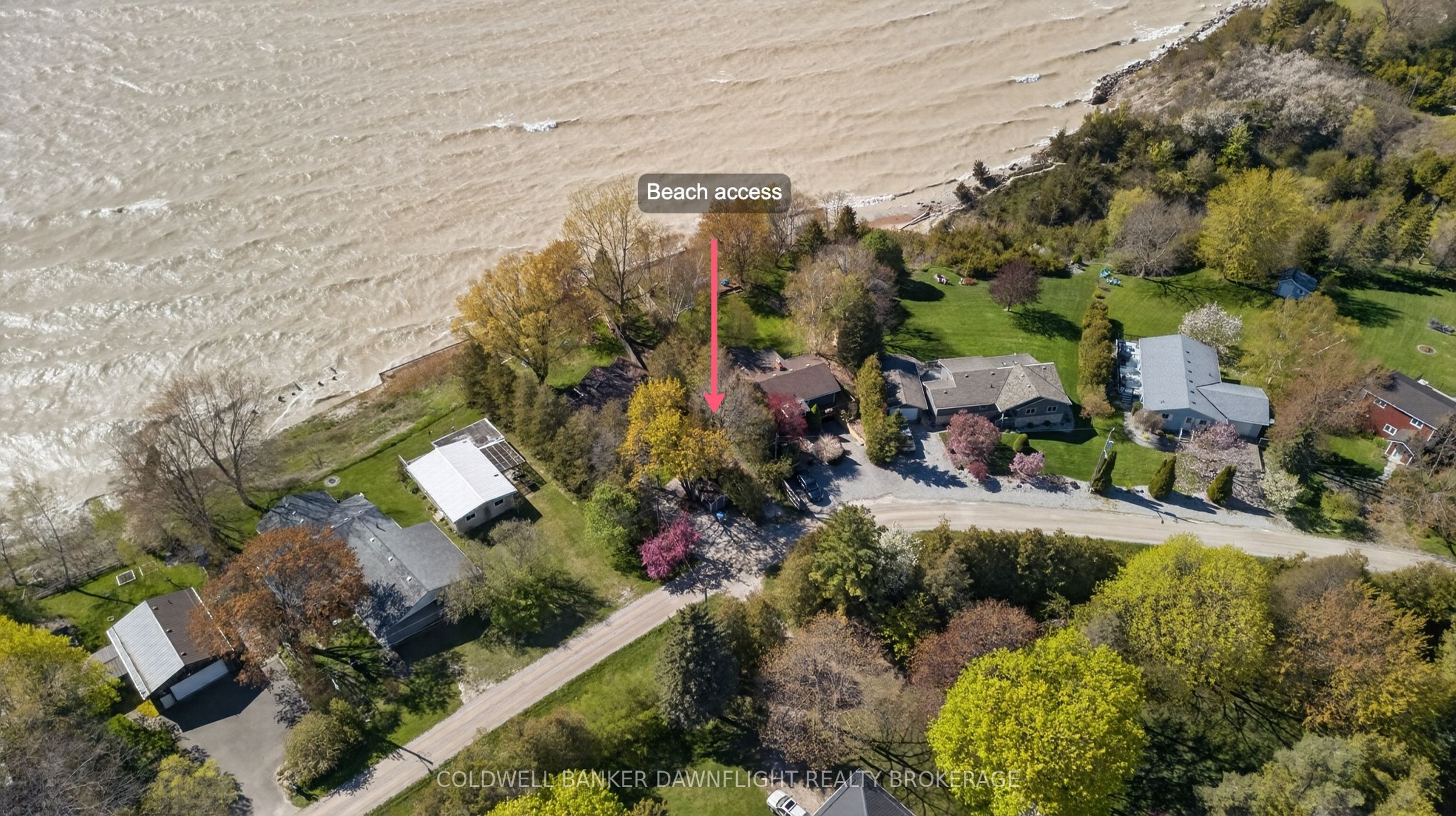 72189 Bluewater Highway Property Photo 2