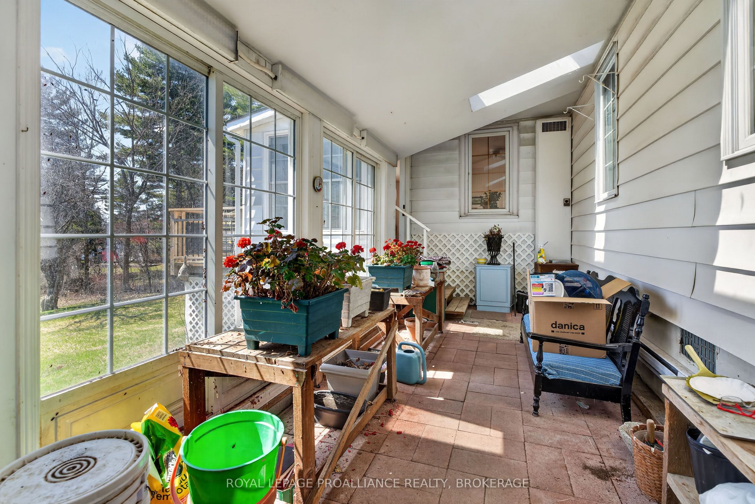 1 Pond Street Property Photo 37